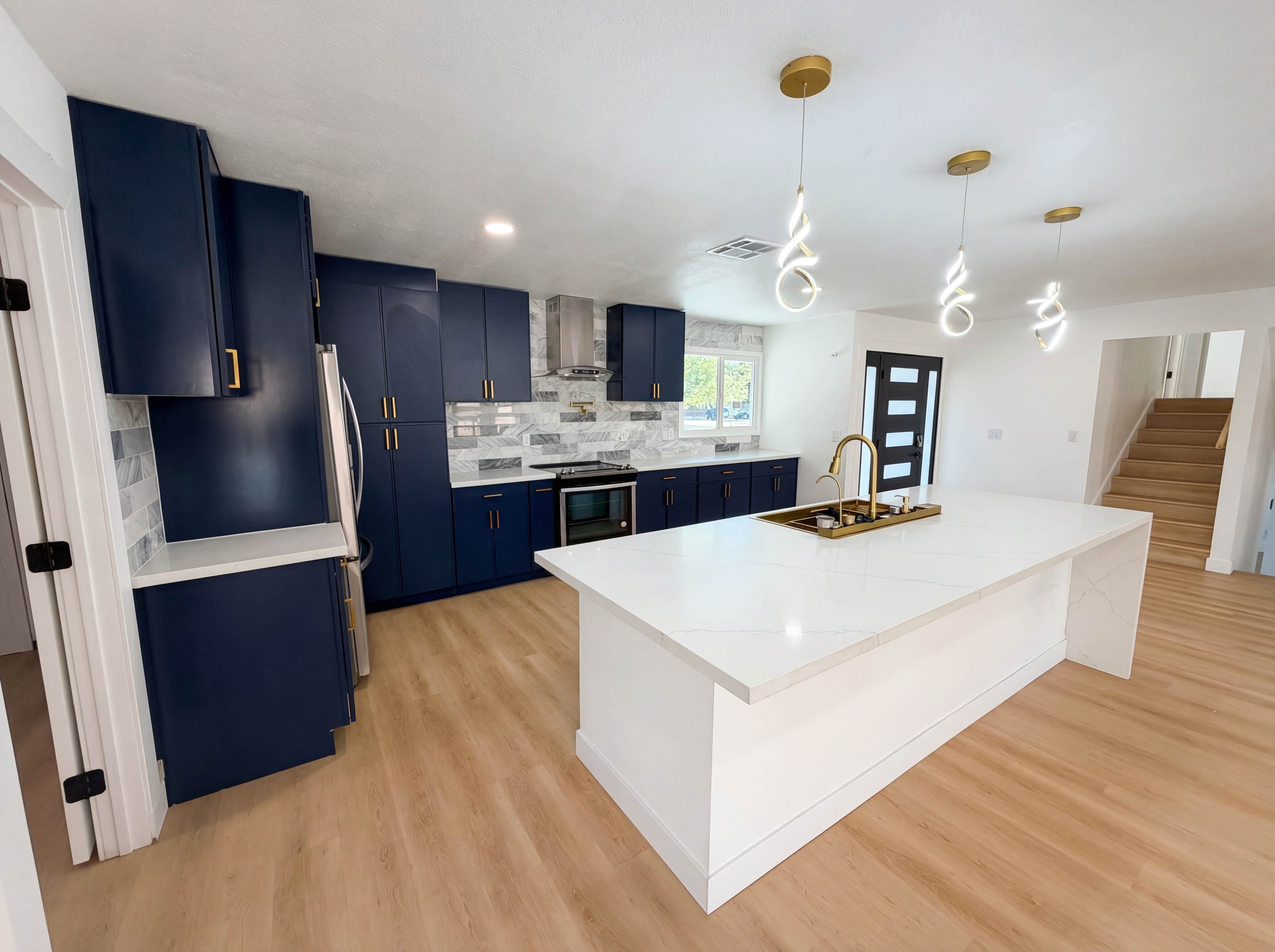 Photo 2 of 41 of 5524 N 39th Ave, Phoenix, AZ