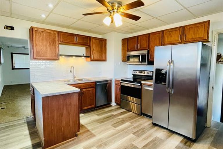 1032 W Atherton Rd, Flint, MI 48507 Opendoor