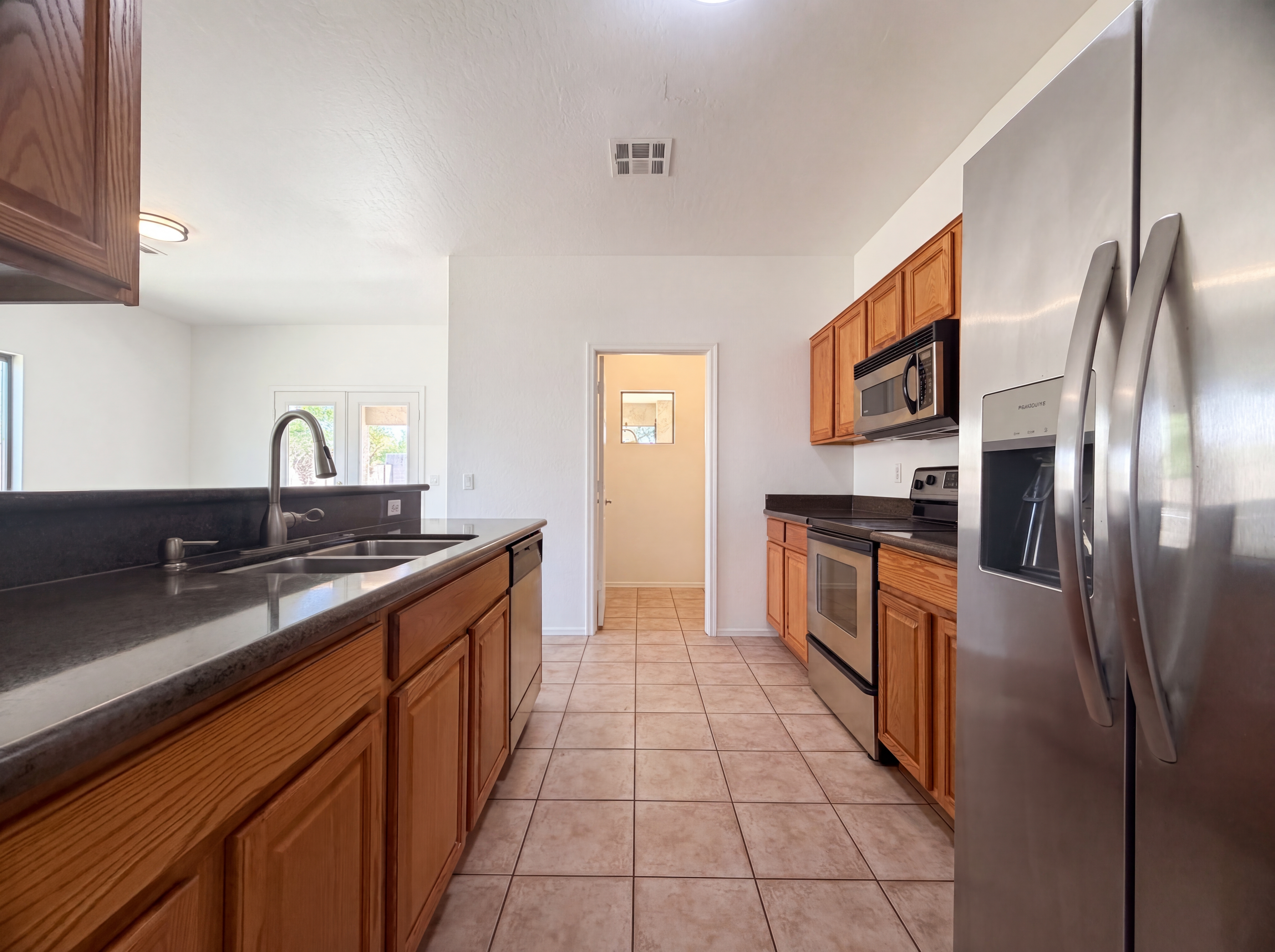 Photo 7 of 17 of 28783 N Sedona Pl, San Tan Valley, AZ
