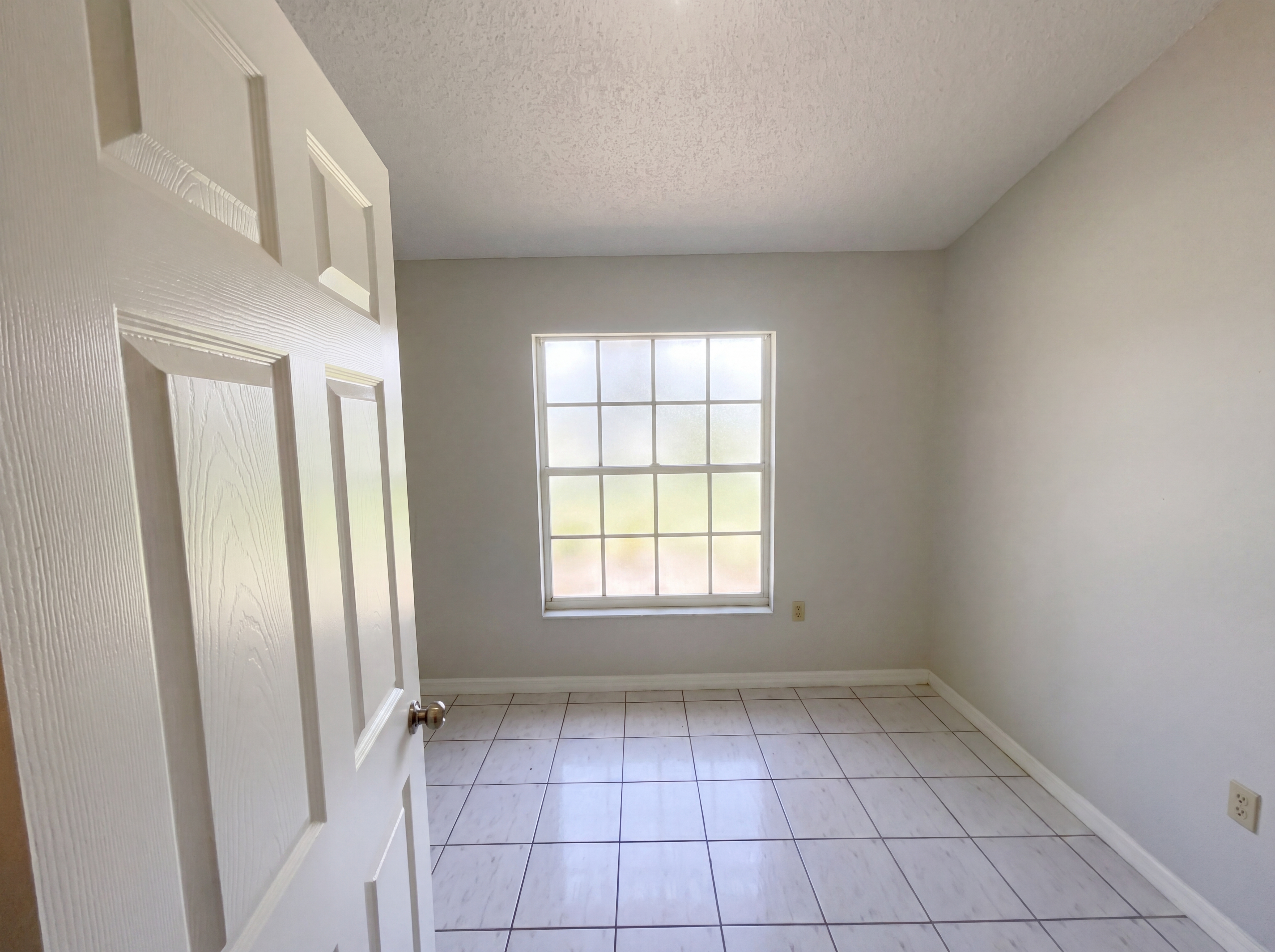 Photo 13 of 33 of 1750 Evergreen Ct, Kissimmee, FL