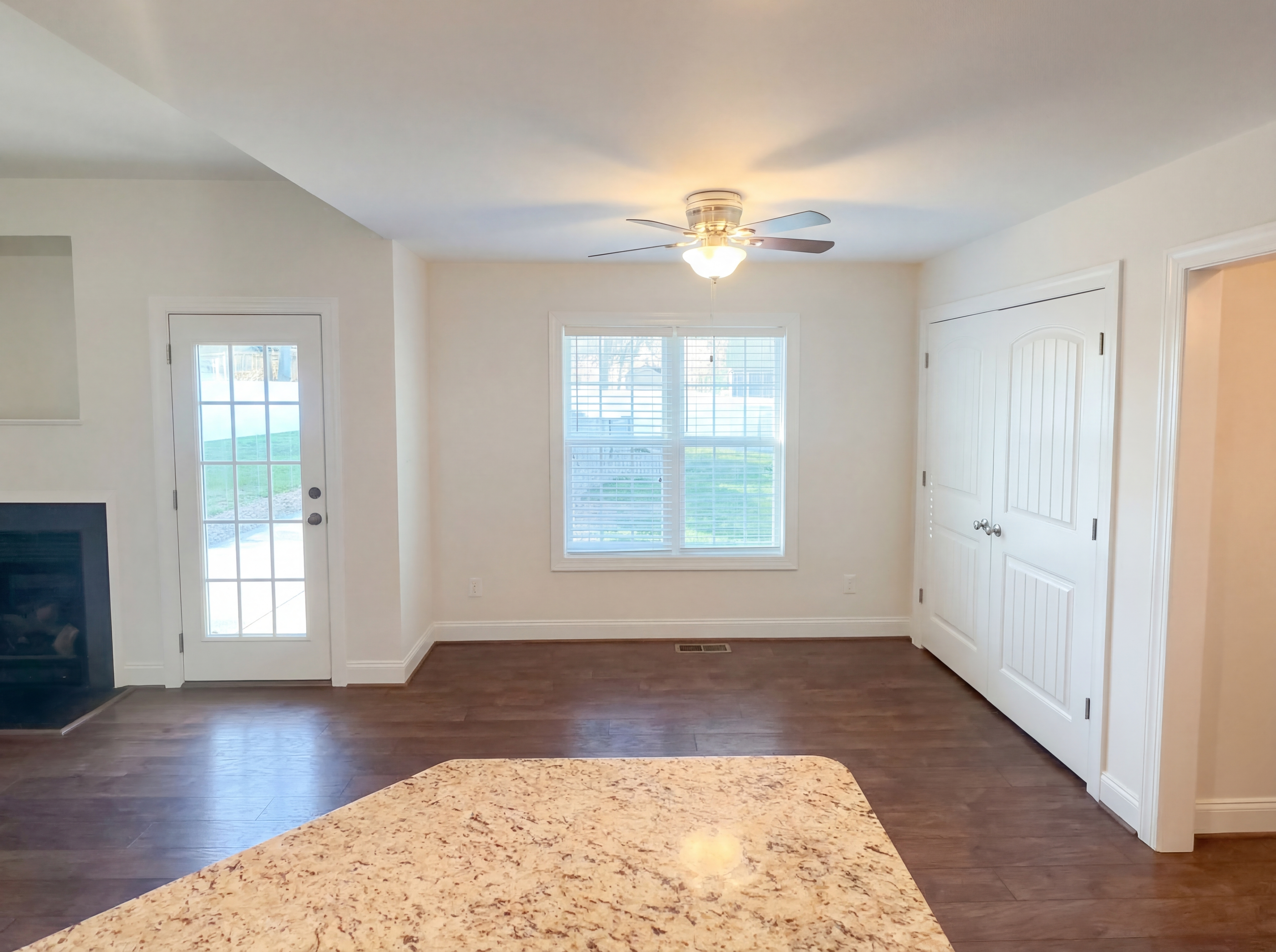 Photo 8 of 25 of 42 Harris Farm Ct, Thomasville, NC