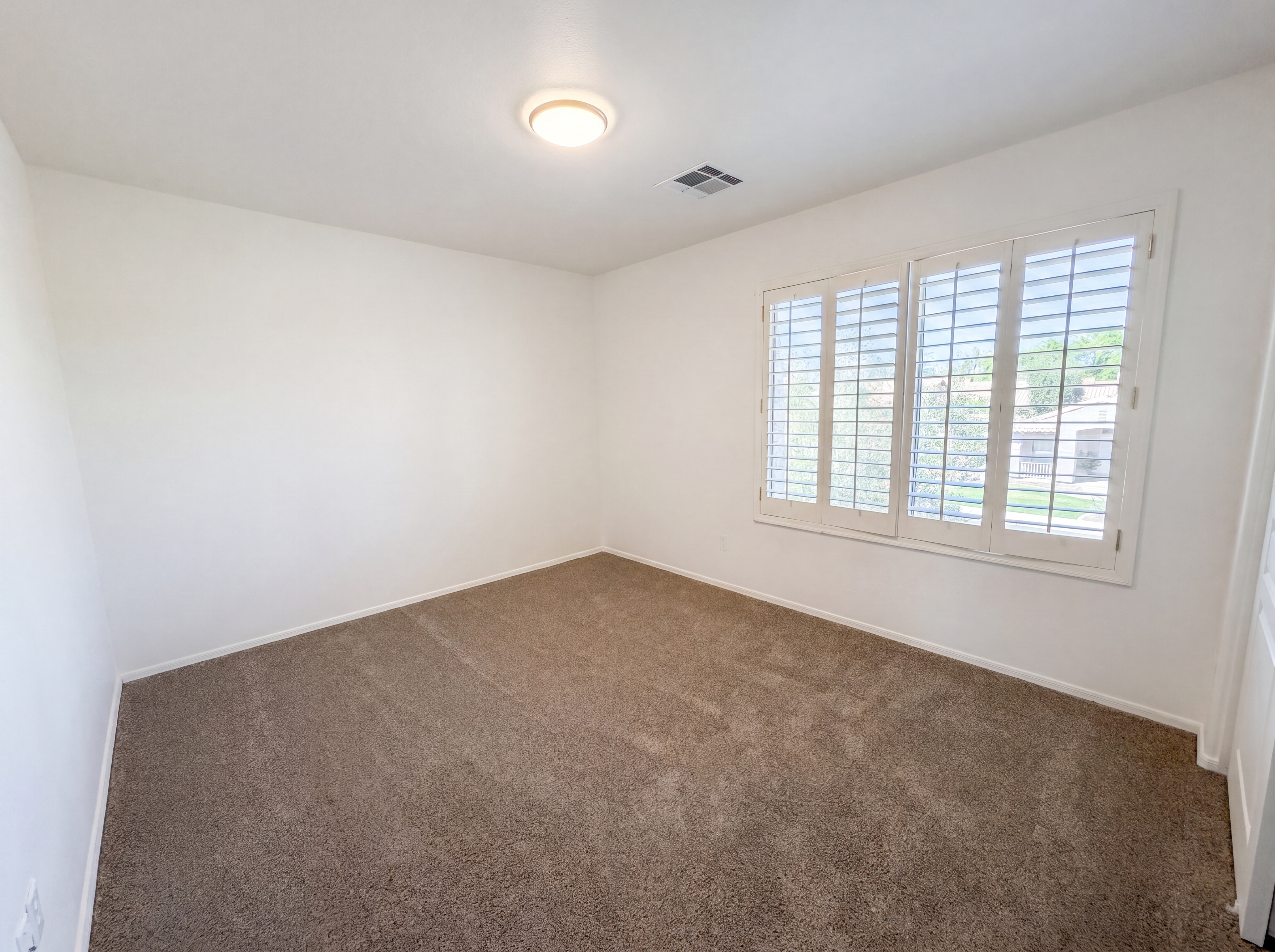 Photo 22 of 38 of 2133 S Nielson St, Gilbert, AZ