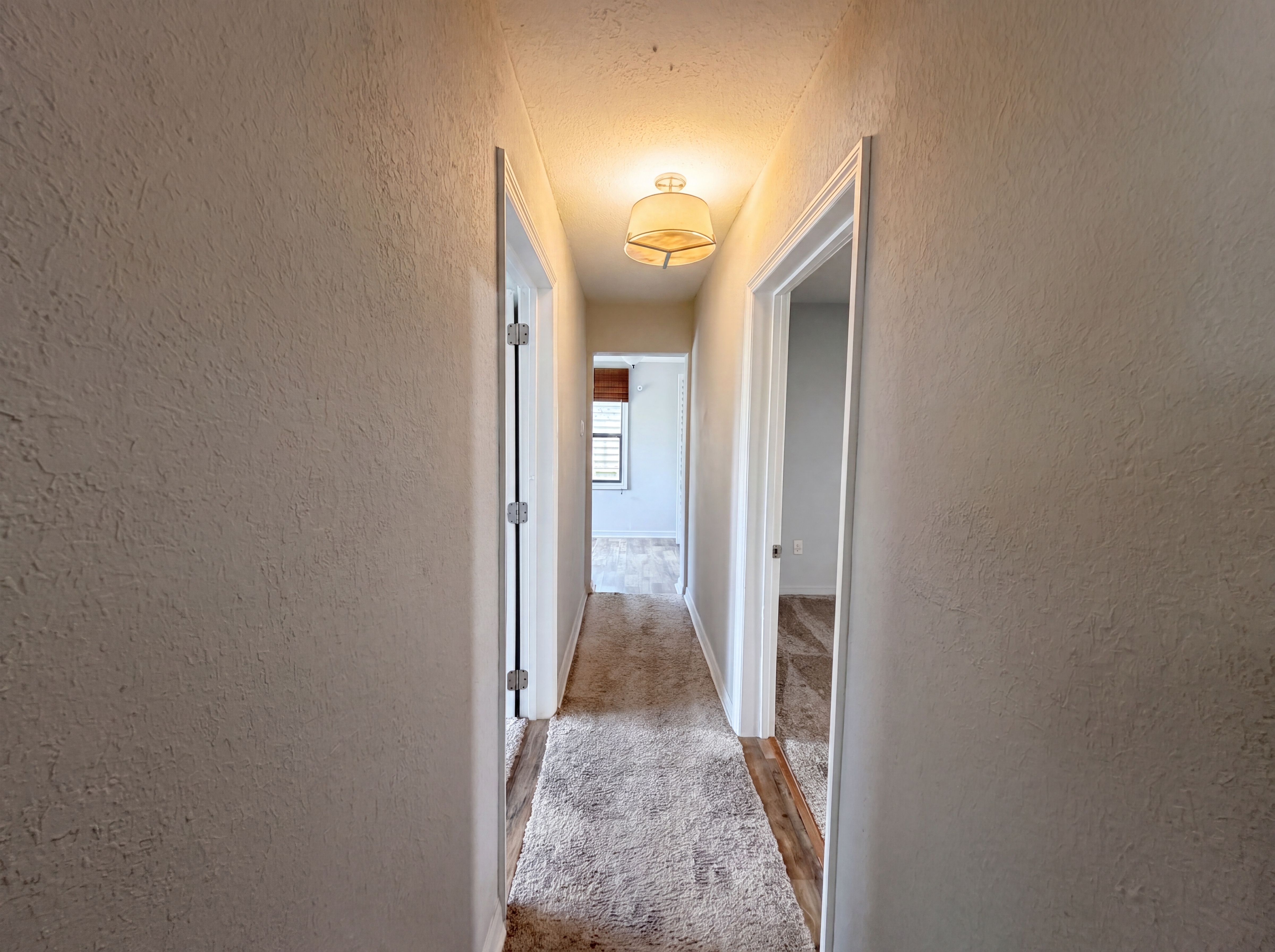 Photo 17 of 22 of 2228 N Orange Ave, Sarasota, FL