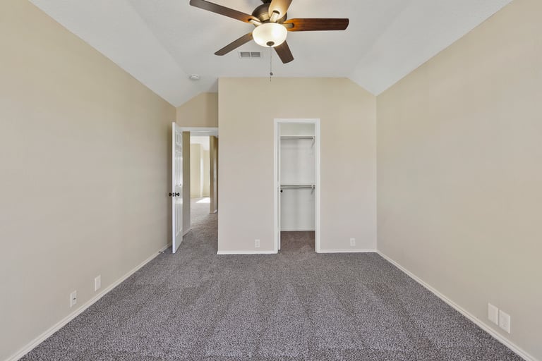 Photo 25 of 30 - 4648 Park Bend Dr, Fort Worth, TX 76137