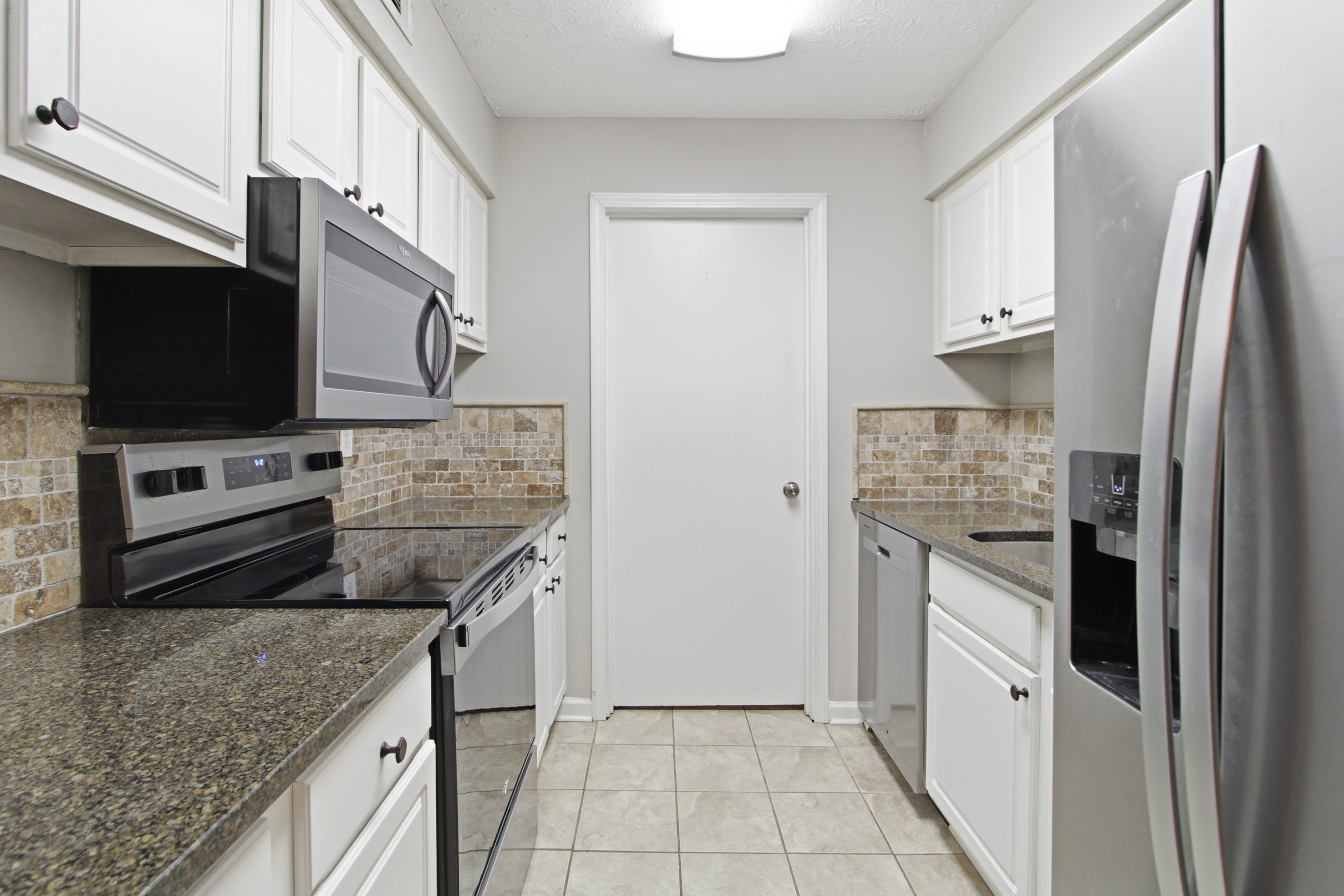 Photo 2 of 19 of 5145 Roswell Rd, Atlanta, GA