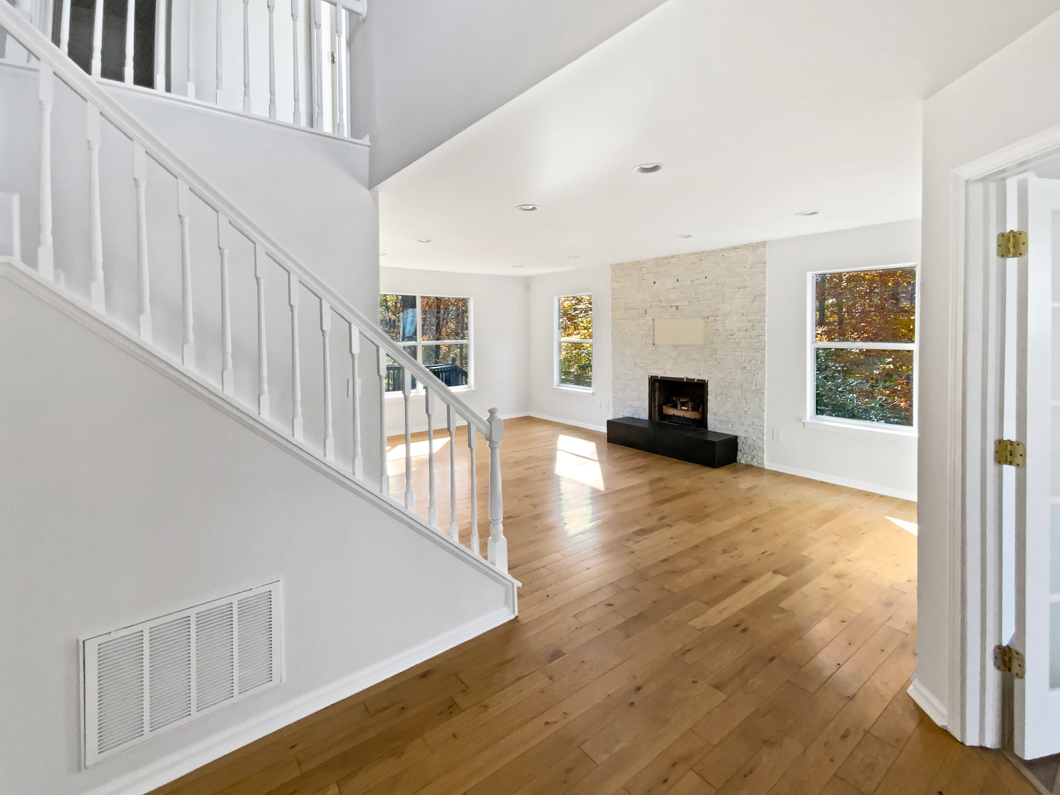 Photo 7 of 19 of 12732 Sulgrave Dr, Huntersville, NC