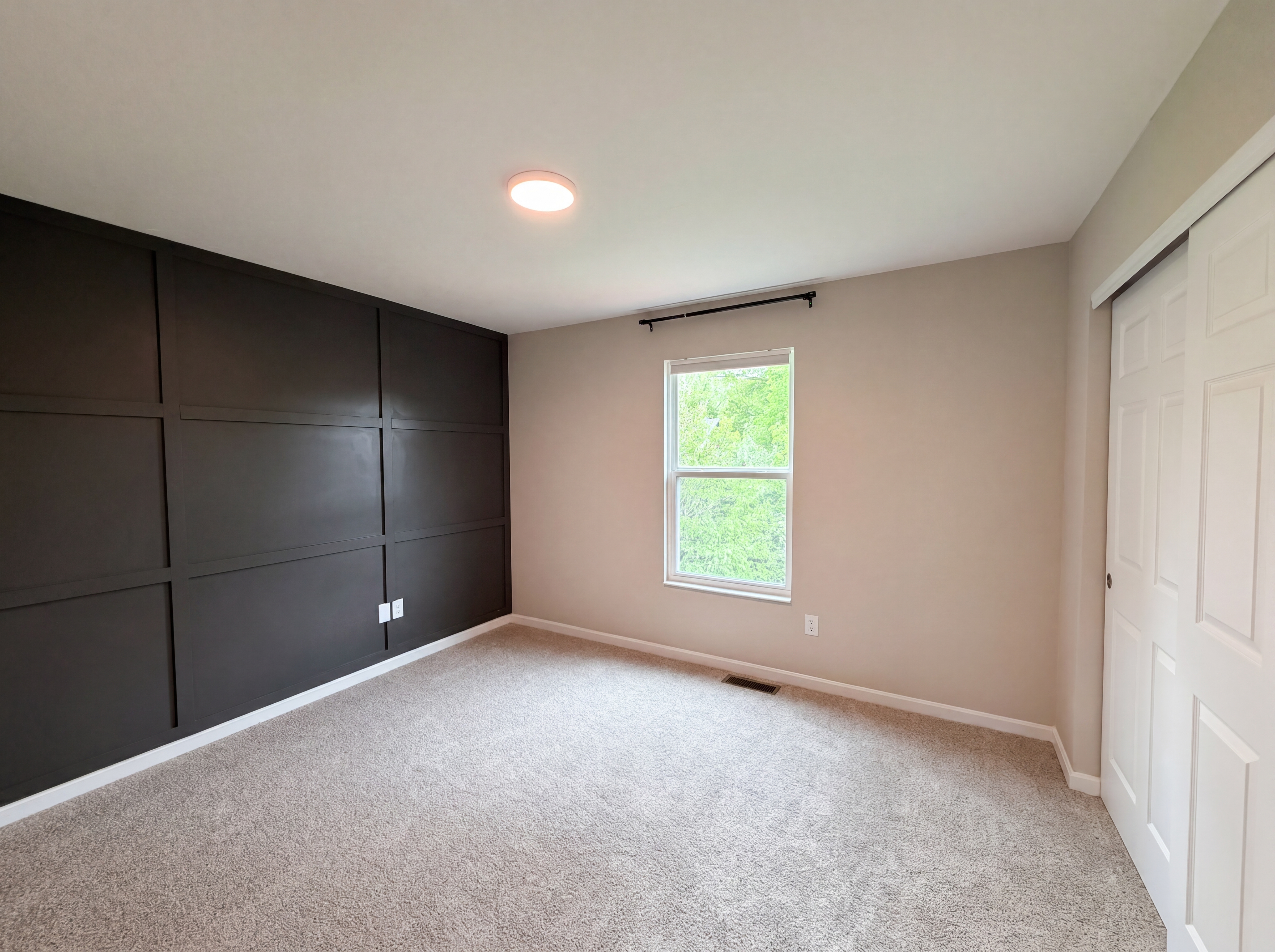 Photo 16 of 32 of 4189 Black Bear Dr, Lebanon, OH