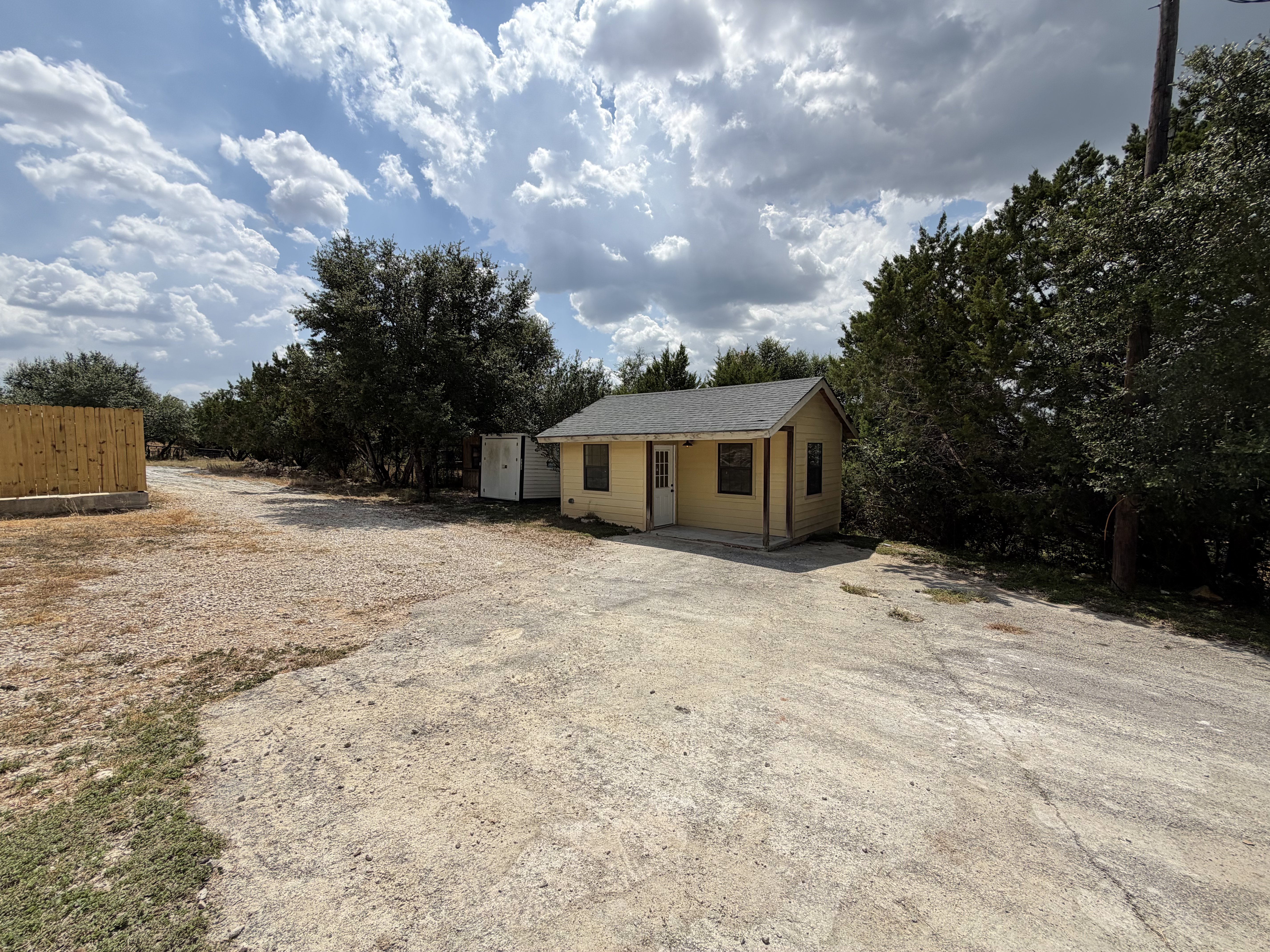 Photo 17 of 19 of 4247 Richmond Ave, Spring Branch, TX