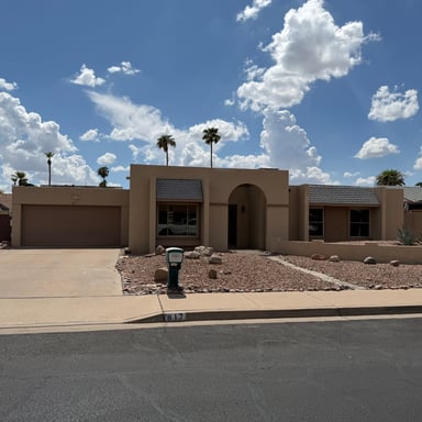 Property photo 1 of 817 W Isabella Ave