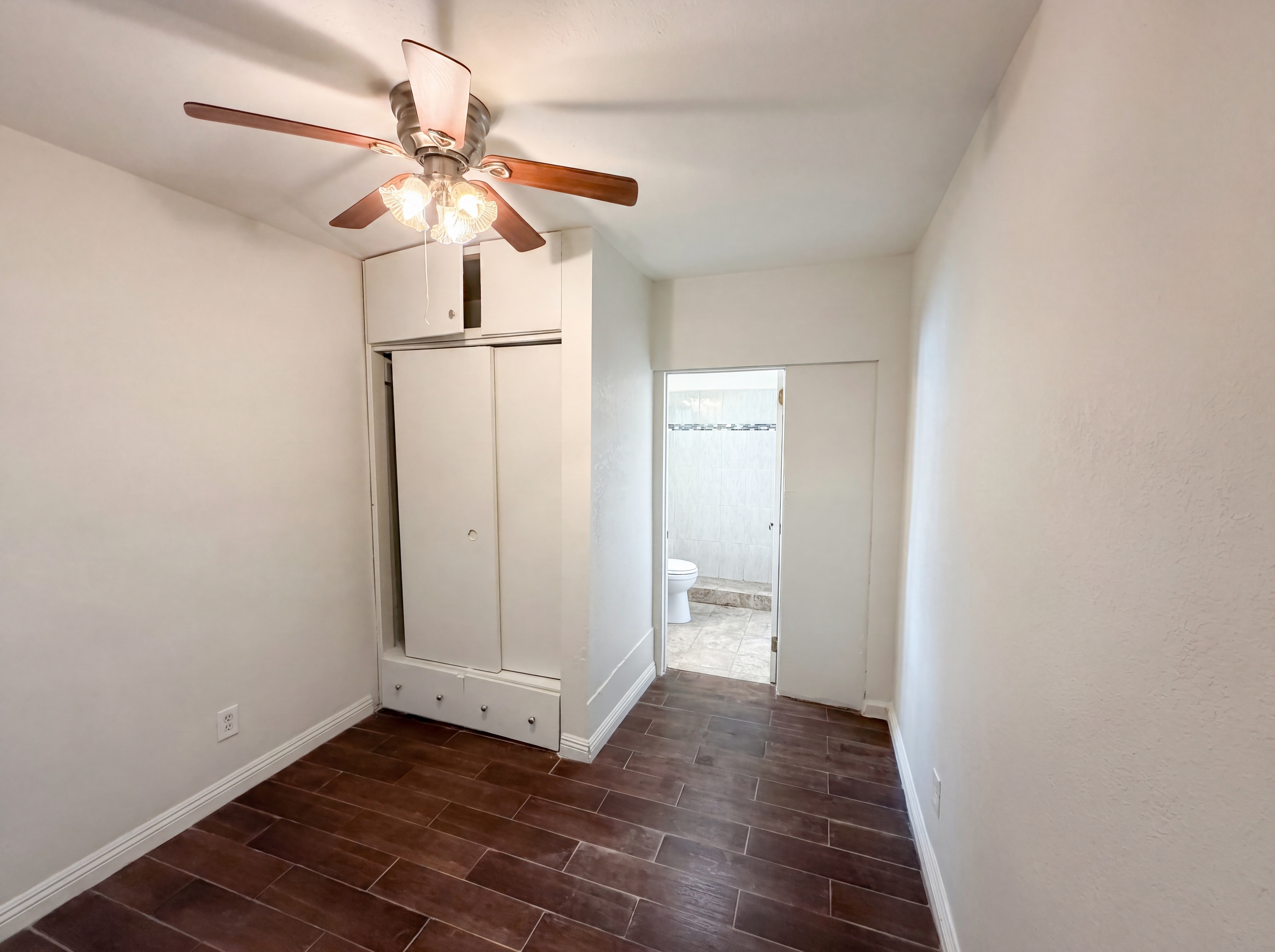 Photo 13 of 42 of 11950 Lee Ave, Adelanto, CA