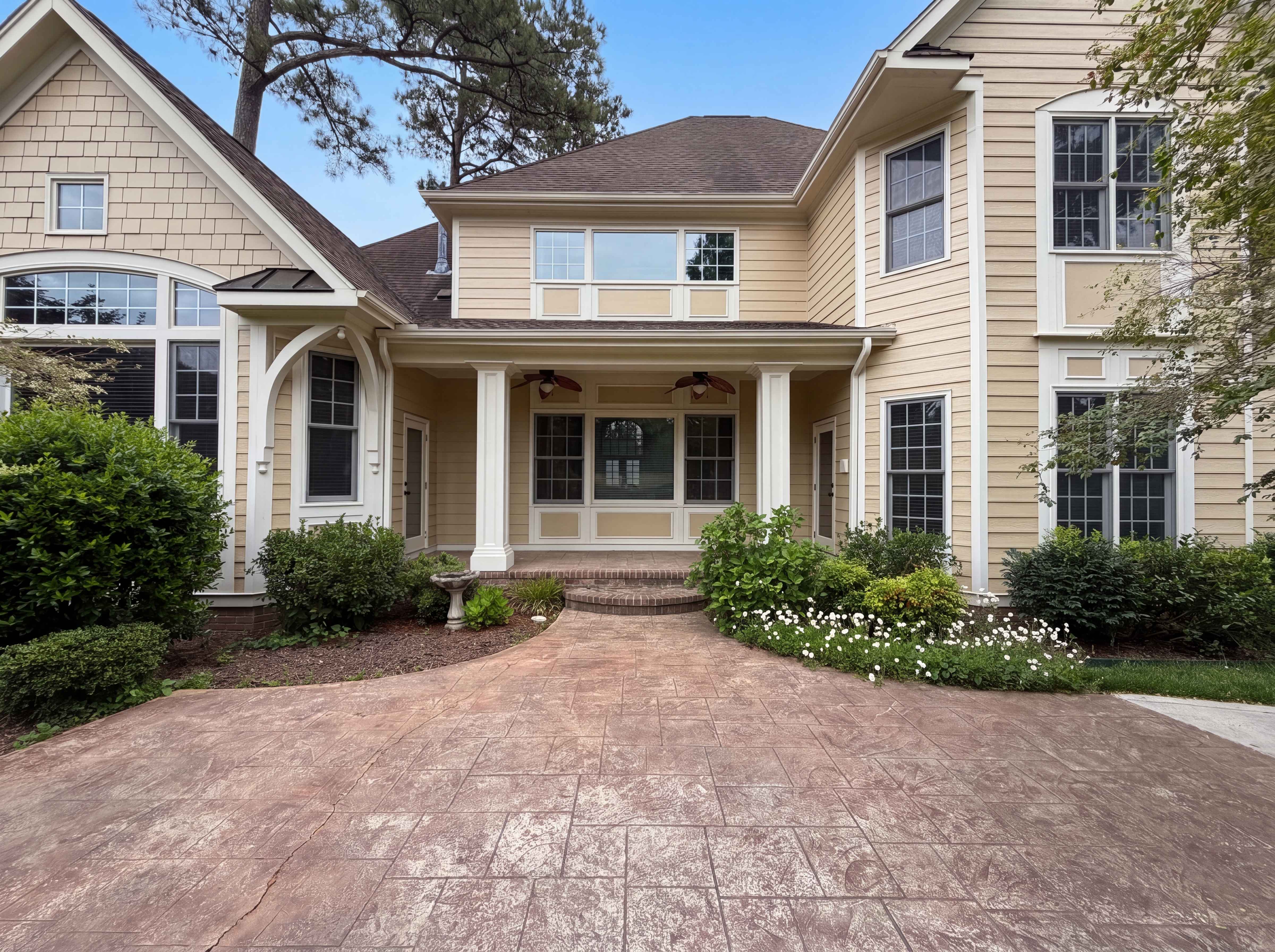 Photo 5 of 30 of 3051 E Bay Ct, Creedmoor, NC