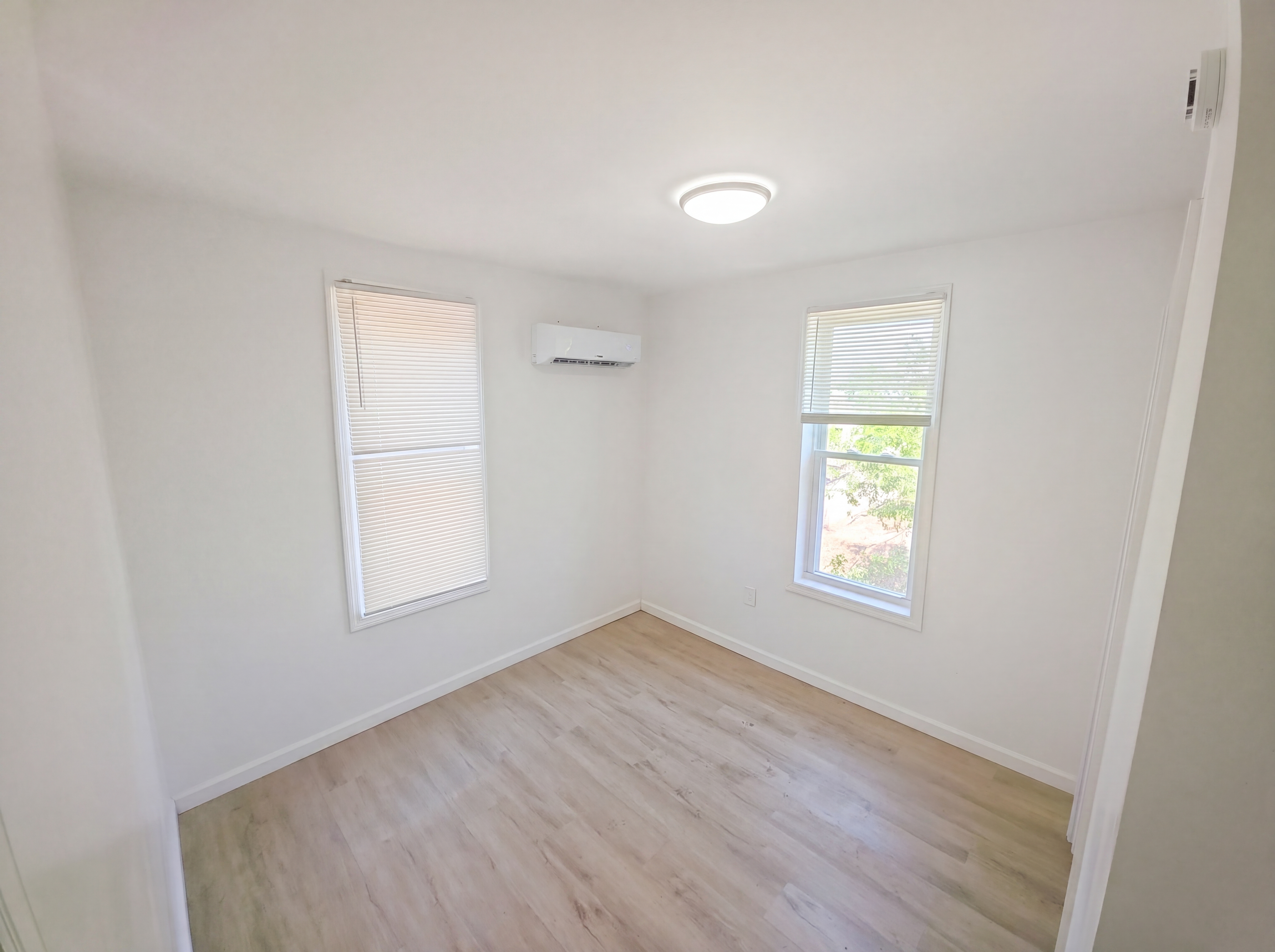 Photo 11 of 19 of 1167 Lansdowne Ave, Camden, NJ