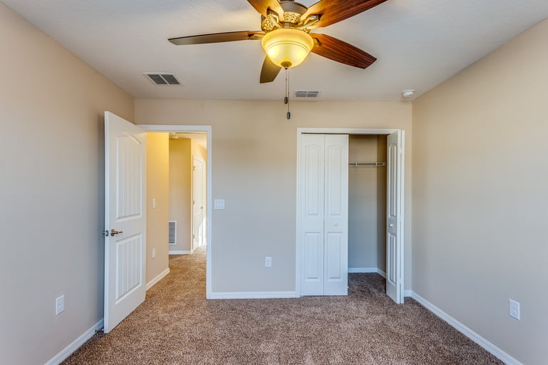 Photo 16 of 20 - 14914 Del Morrow Way, Orlando, FL 32824