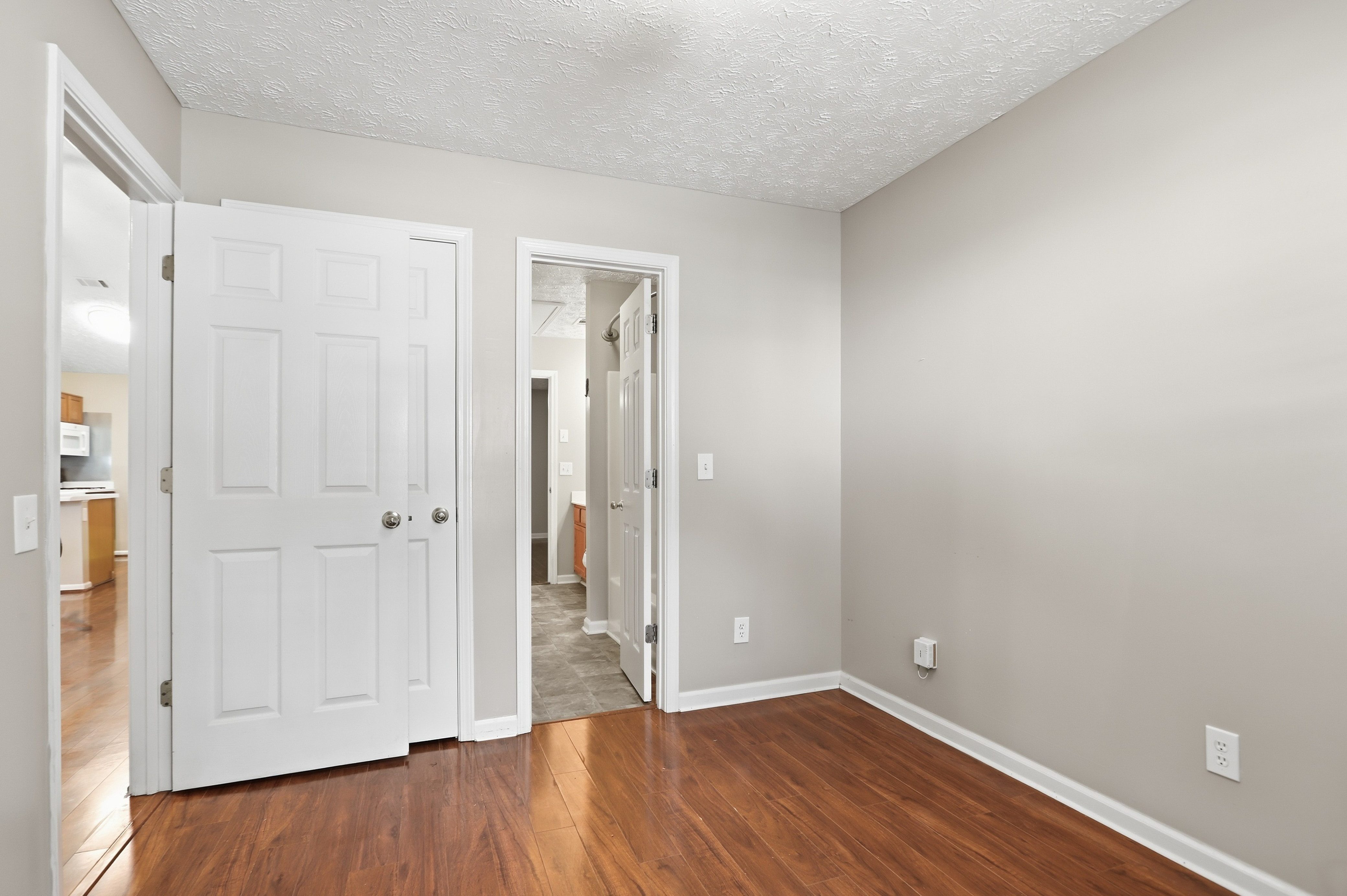 Photo 13 of 23 of 1148 Britley Park Ln, Woodstock, GA