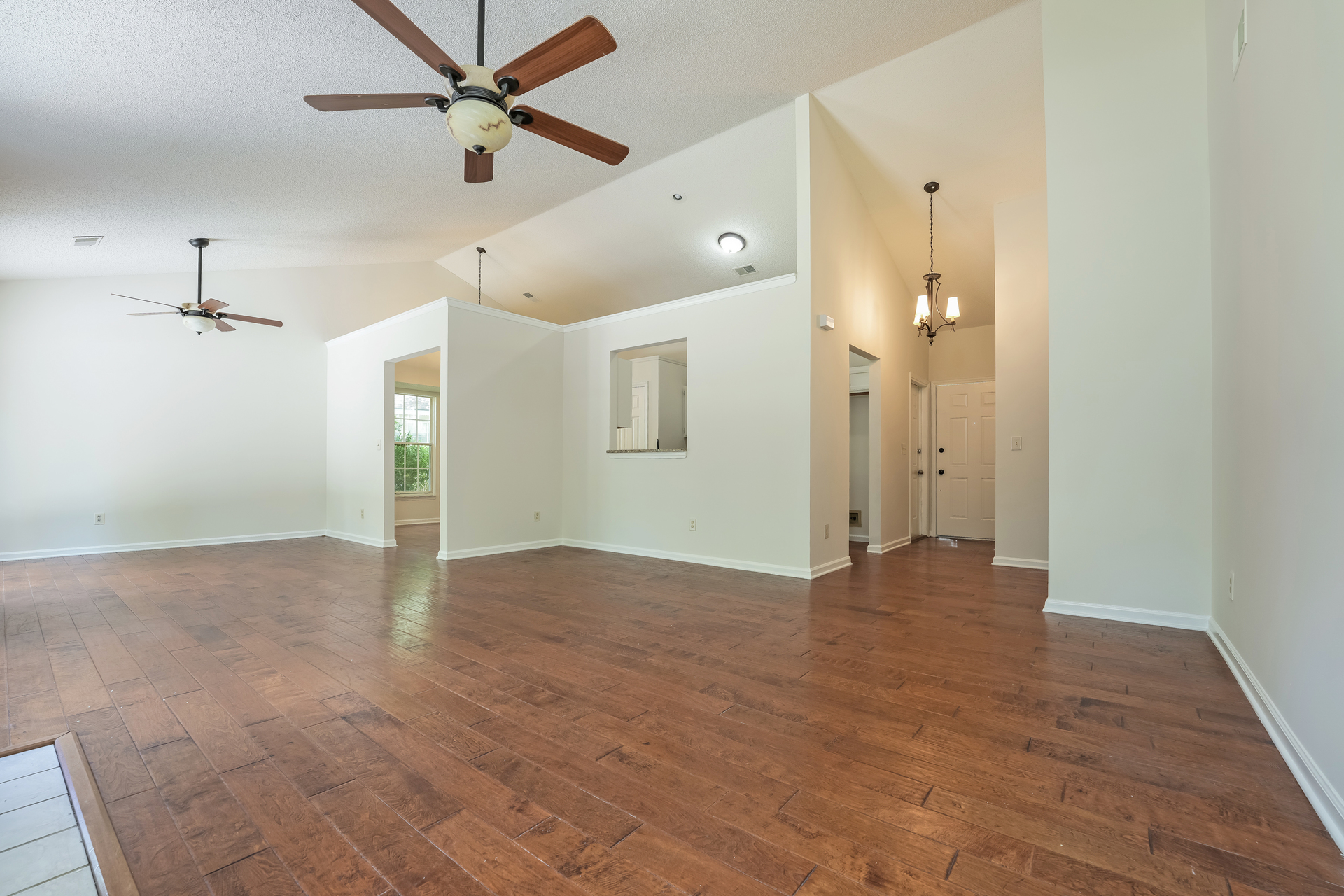 Photo 9 of 21 of 105 Ceaton Ct, Goose Creek, SC