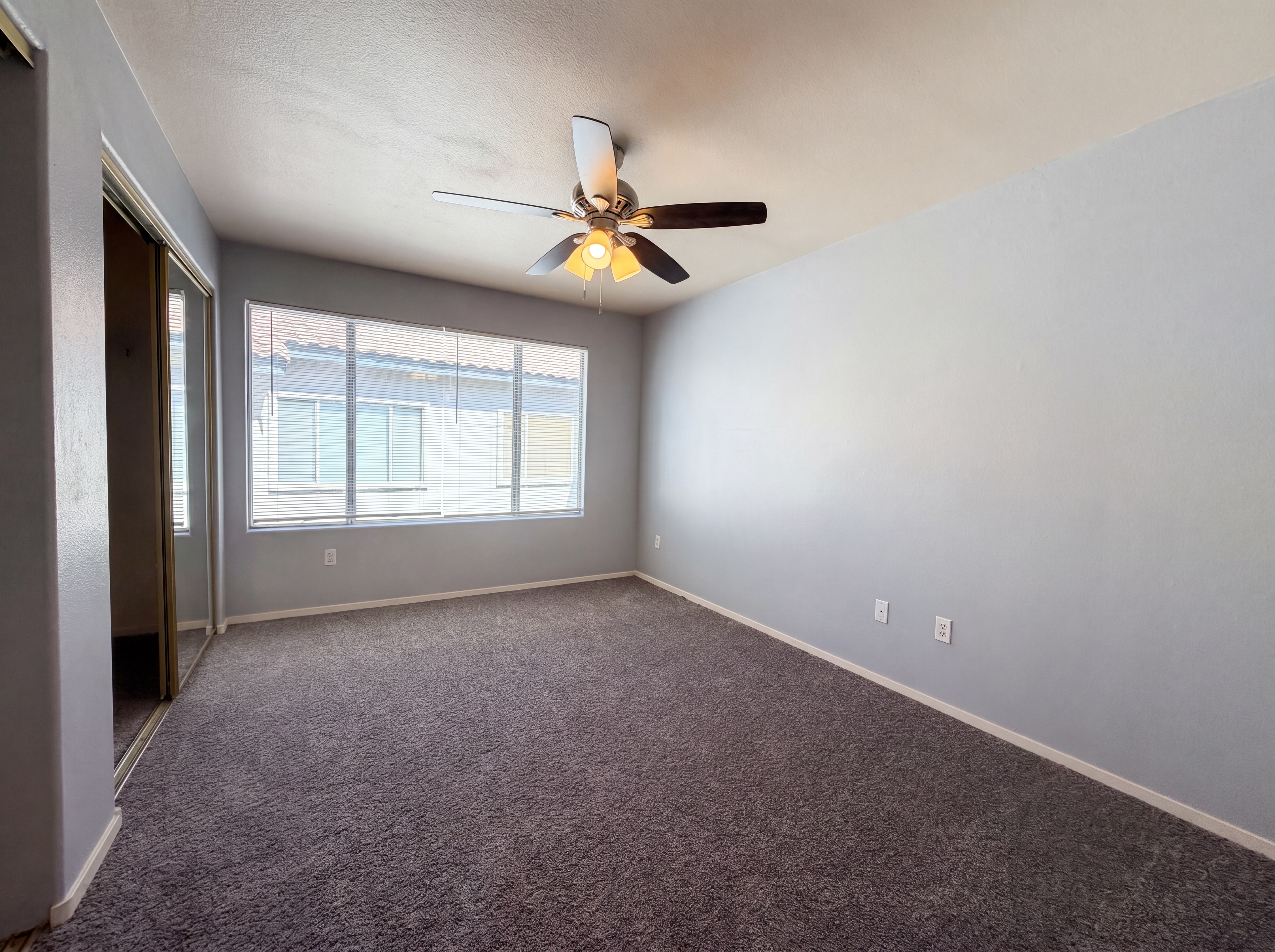 Photo 12 of 23 of 3087 Key Largo Dr, Las Vegas, NV
