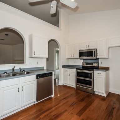 Property photo 2 of 7176 Windmill Creek Rd