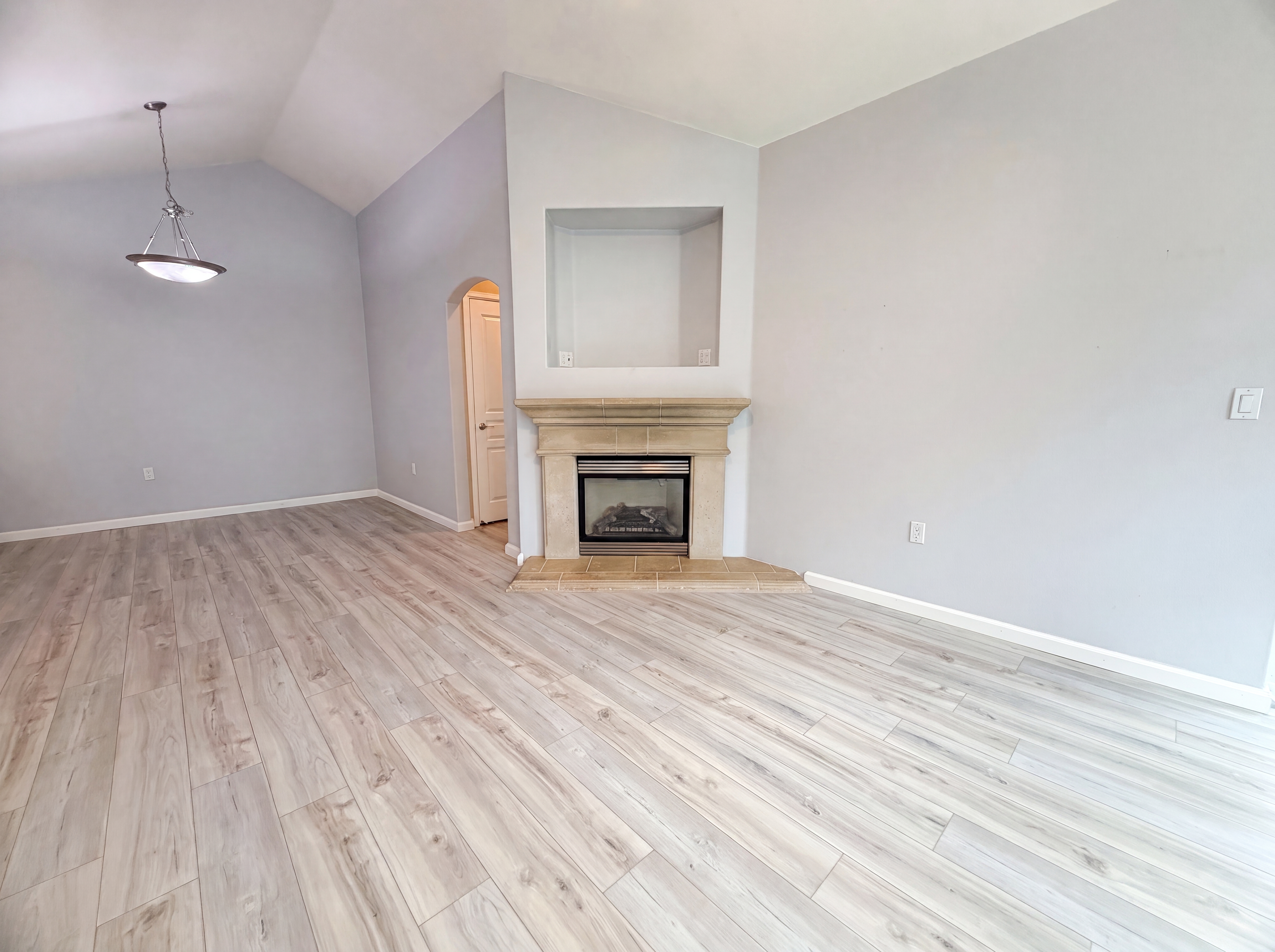 Photo 8 of 17 of 5155 Summerlinn Way, West Linn, OR