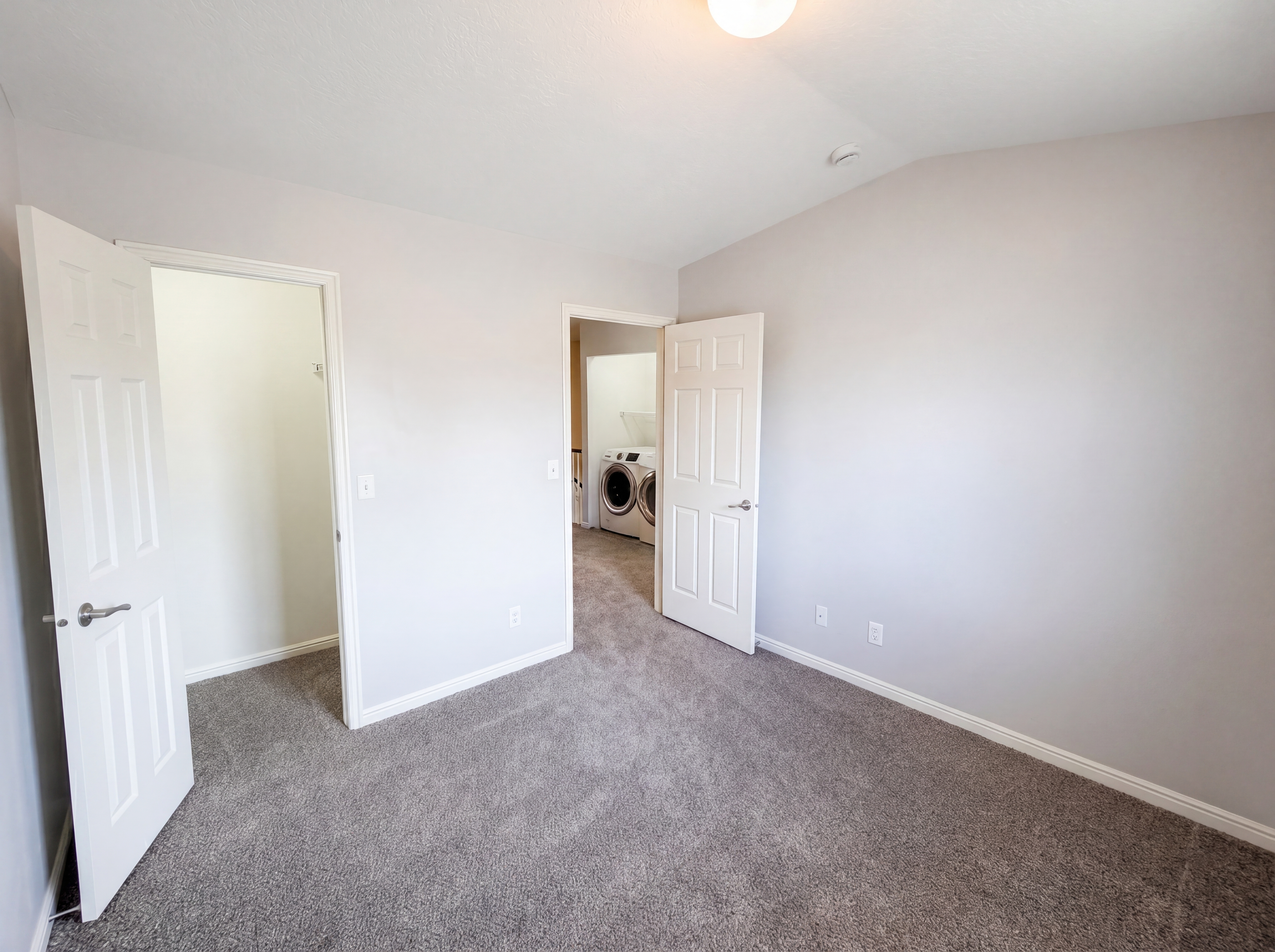 Photo 20 of 24 of 6729 S Pine Landing Way, West Jordan, UT