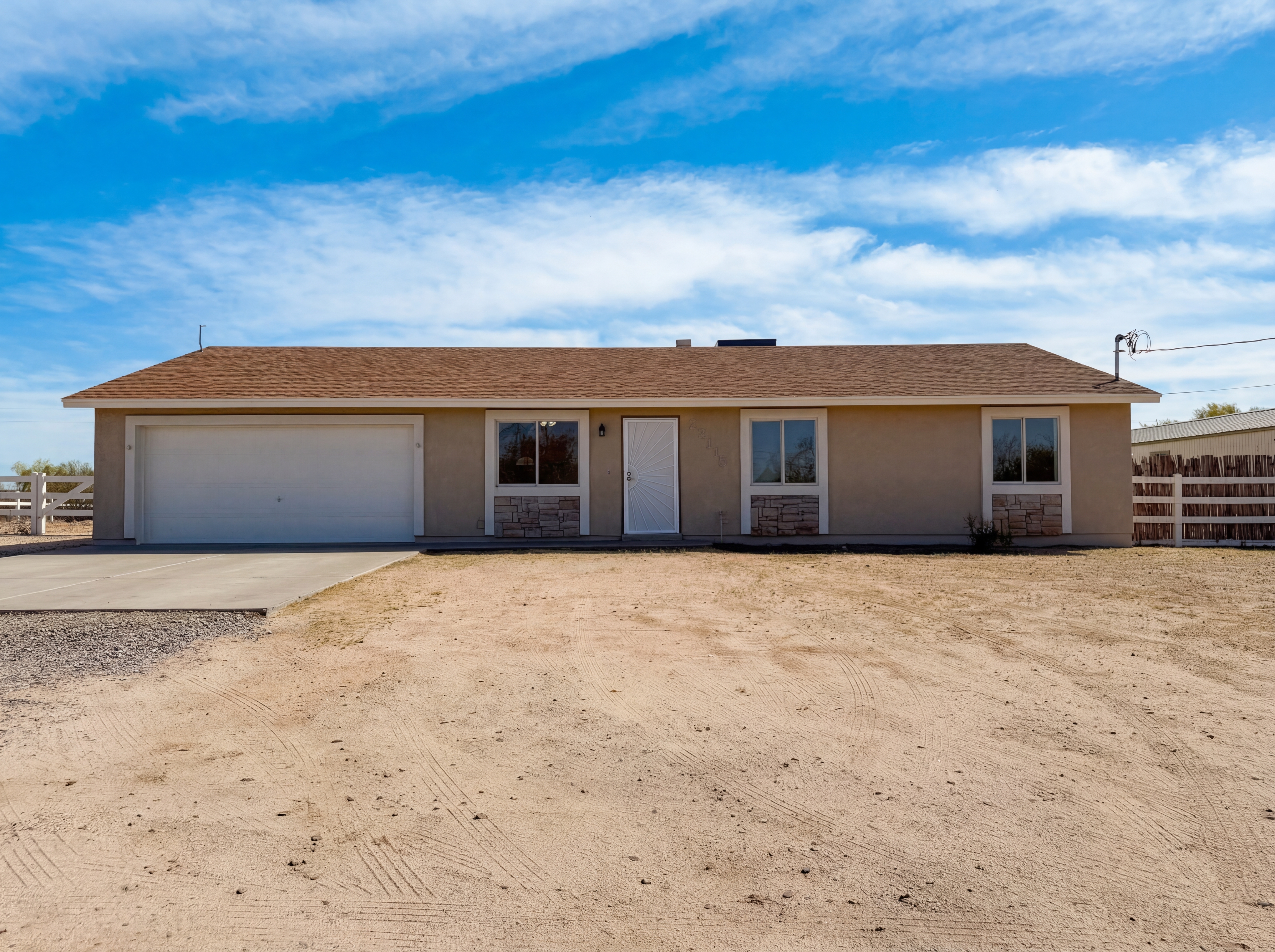 Photo 7 of 28 of 23115 E Oxbow Dr, Florence, AZ