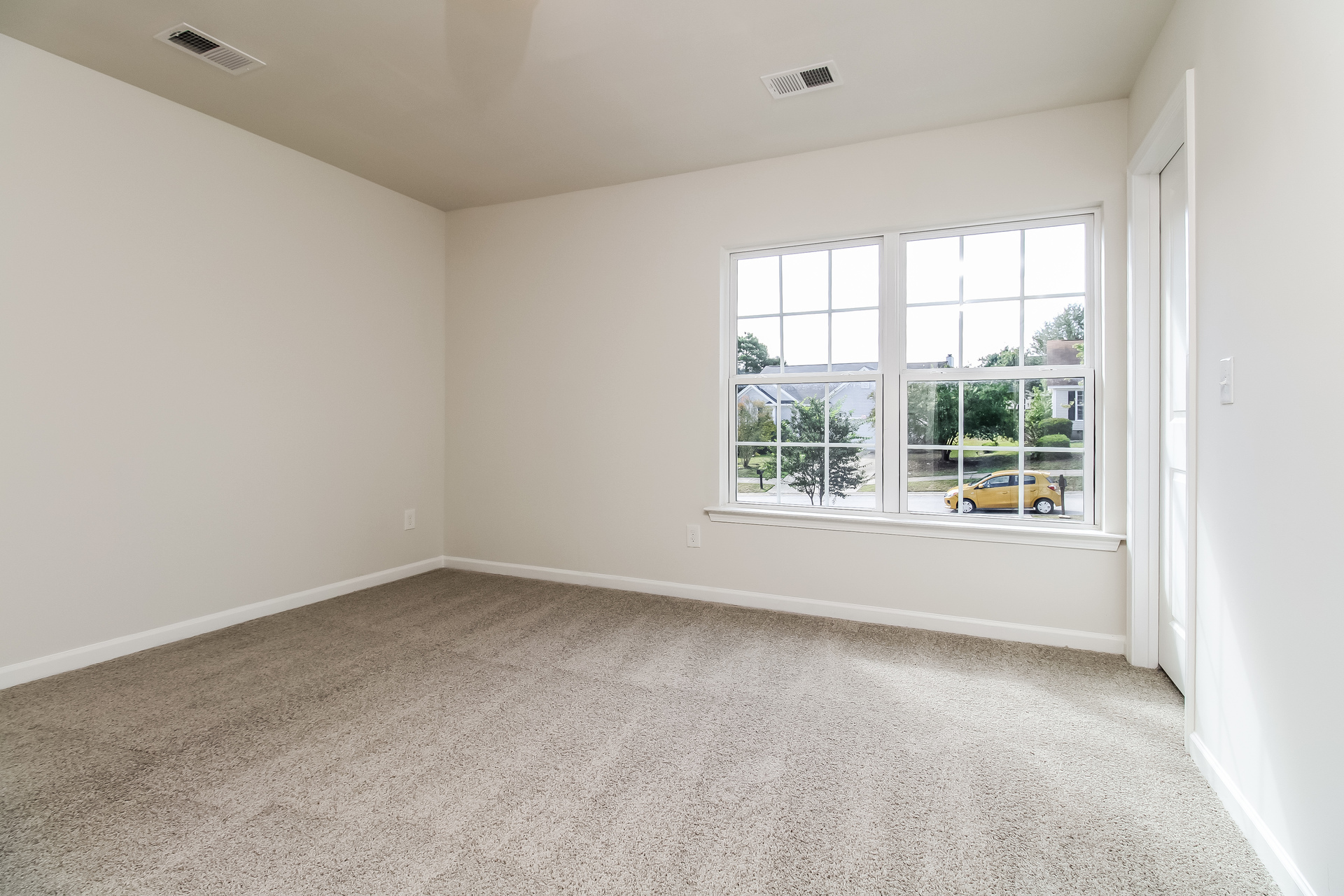 Photo 15 of 21 of 301 Rolling Knoll Dr, Columbia, SC