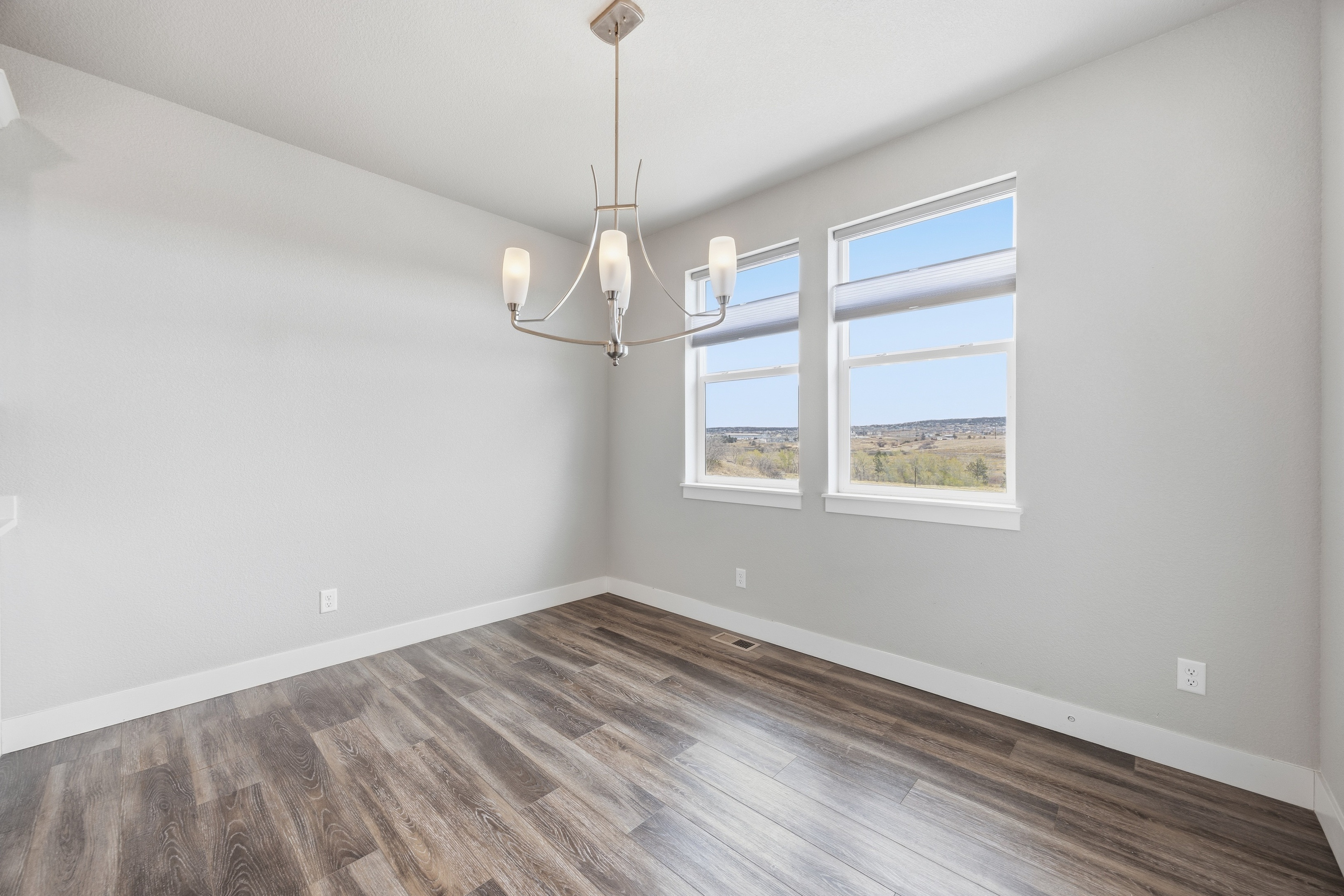 Photo 11 of 51 of 15637 Native Willow Dr, Monument, CO
