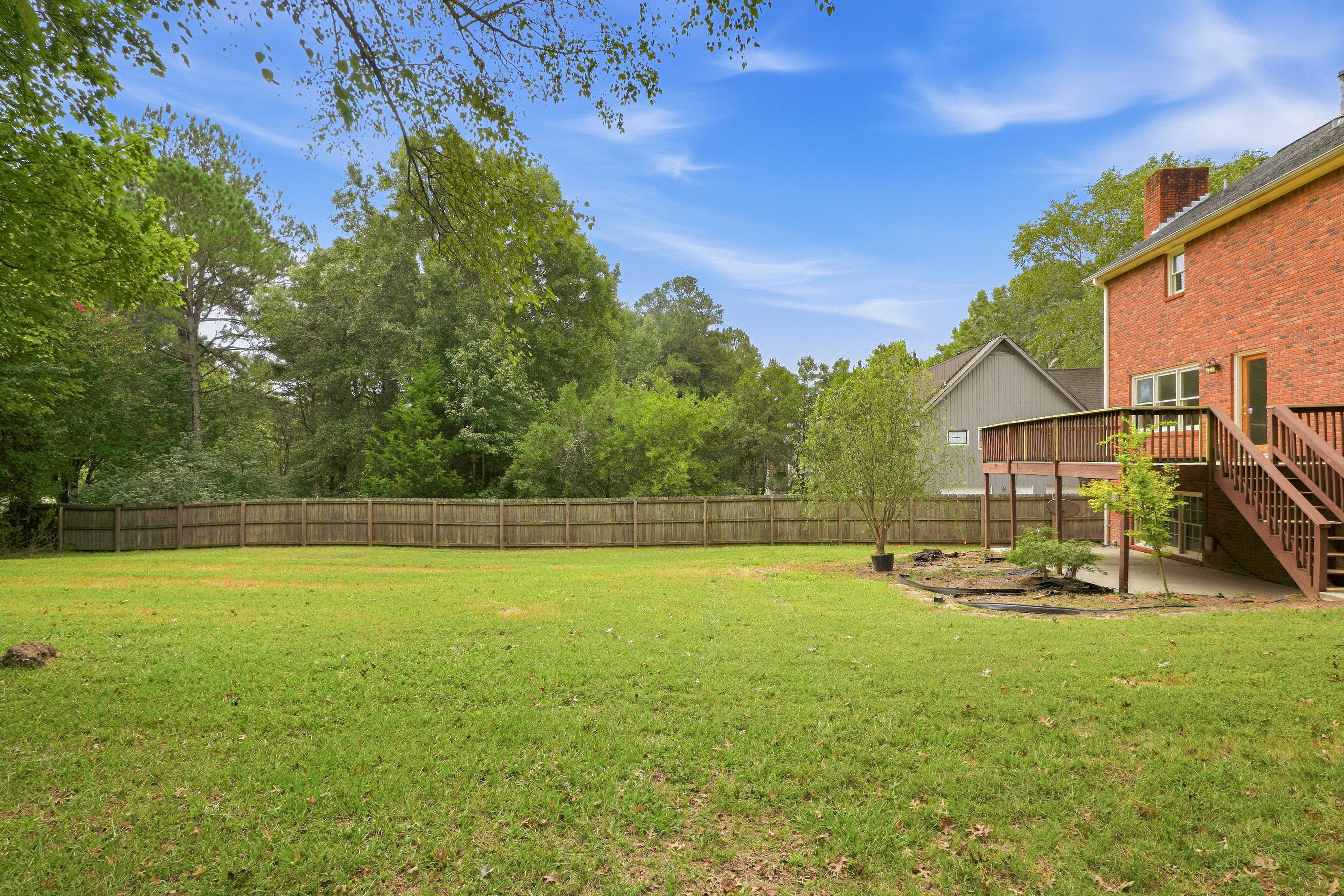 Photo 5 of 50 of 1502 Shoal Creek Dr SW, Conyers, GA