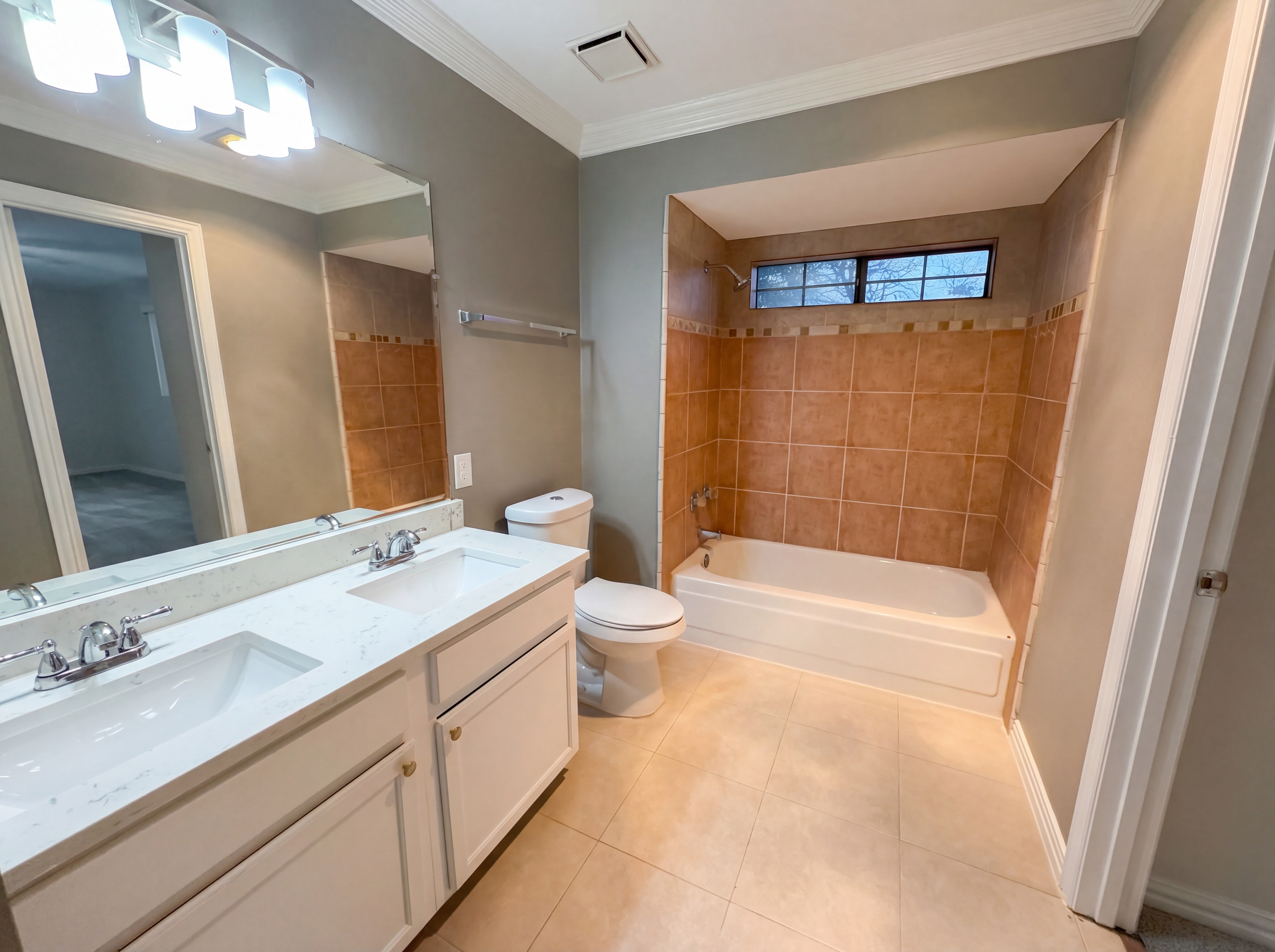 Photo 20 of 31 of 1951 Pin Oak Dr, Flower Mound, TX