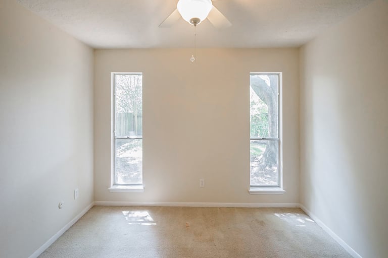 Photo 27 of 35 - 15014 Penn Hills Ln, Houston, TX 77062
