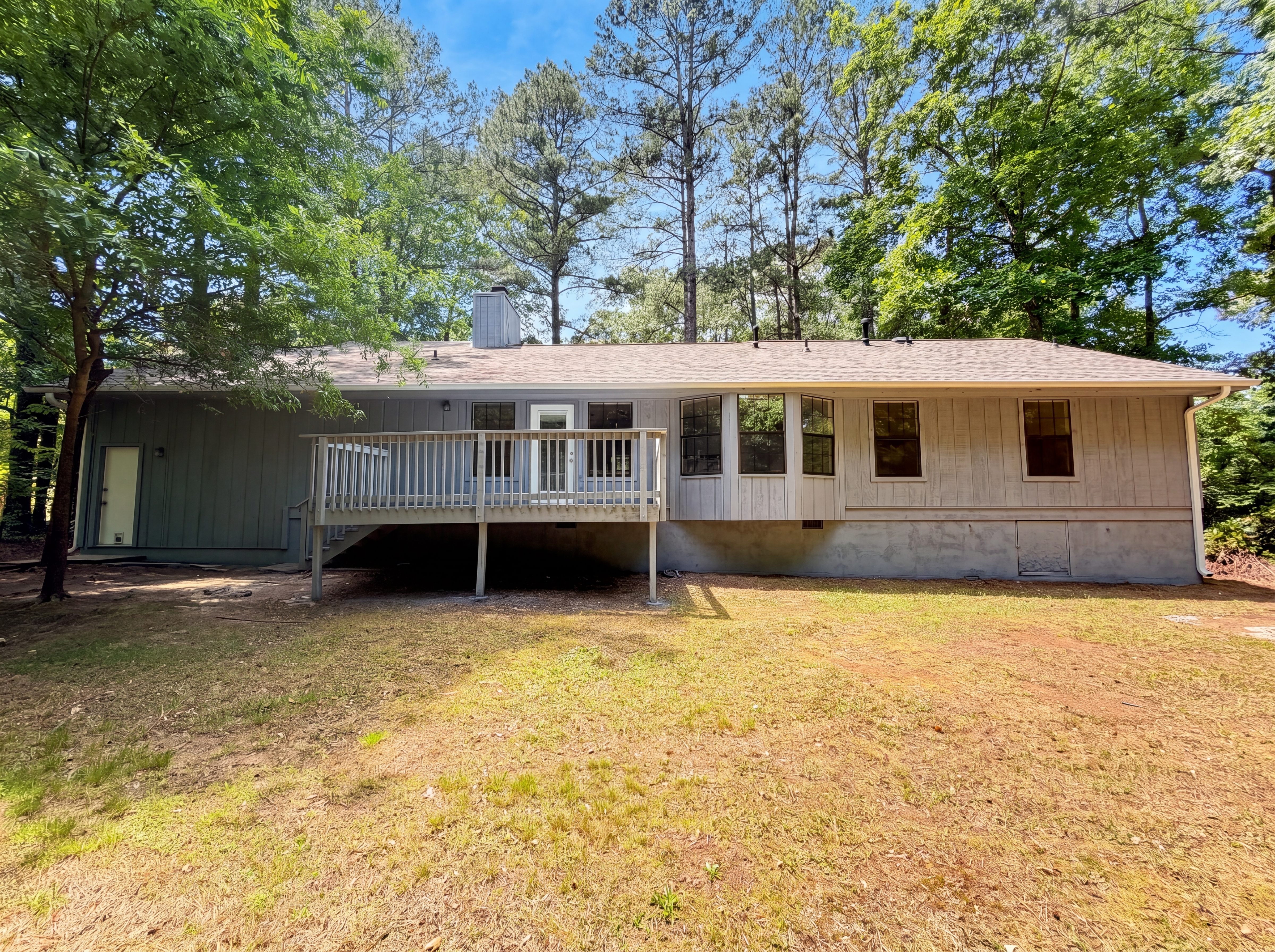 Photo 5 of 24 of 420 Creekside Ln, Woodstock, GA