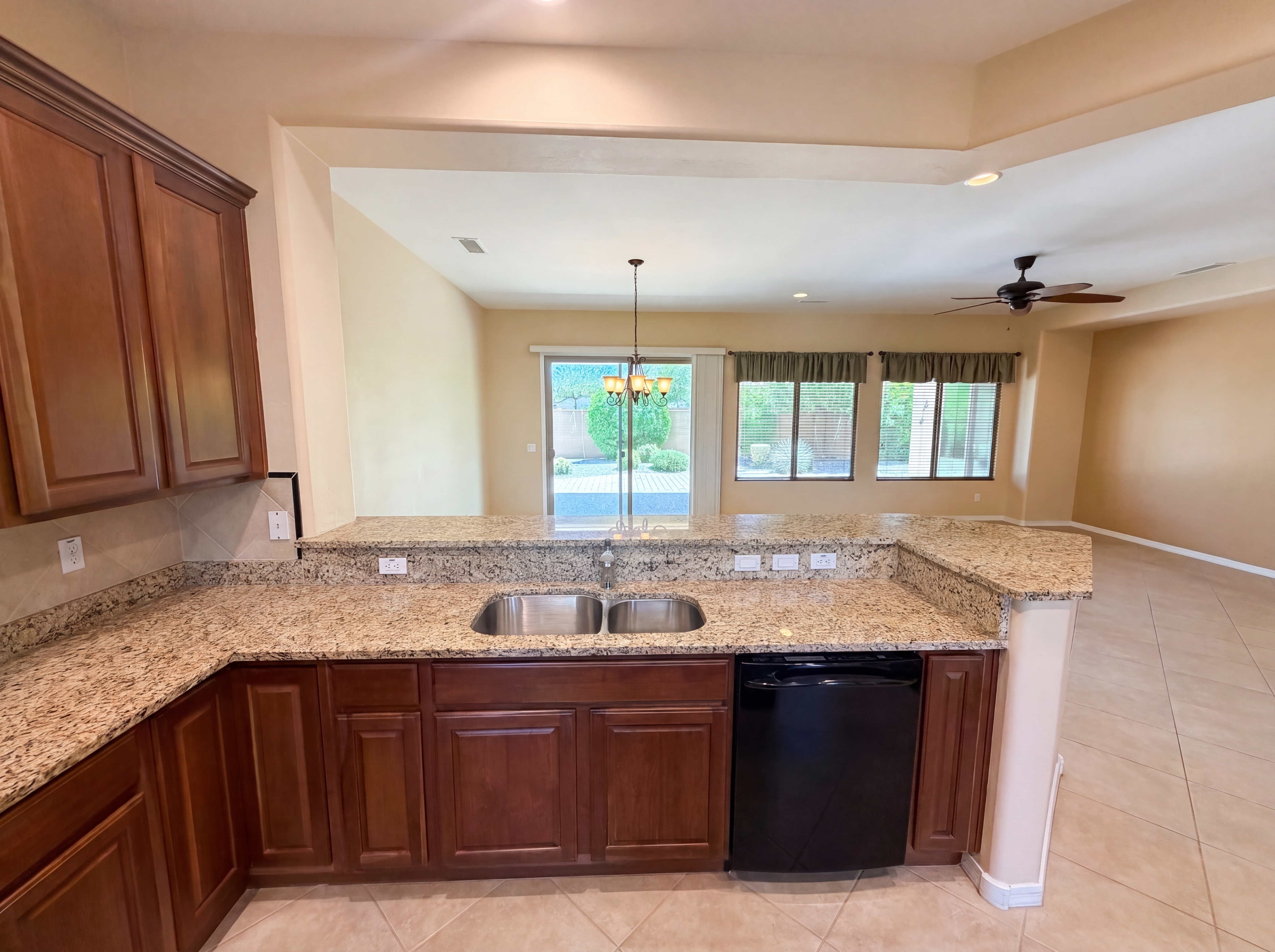 Photo 16 of 31 of 20359 N 262nd Dr, Buckeye, AZ