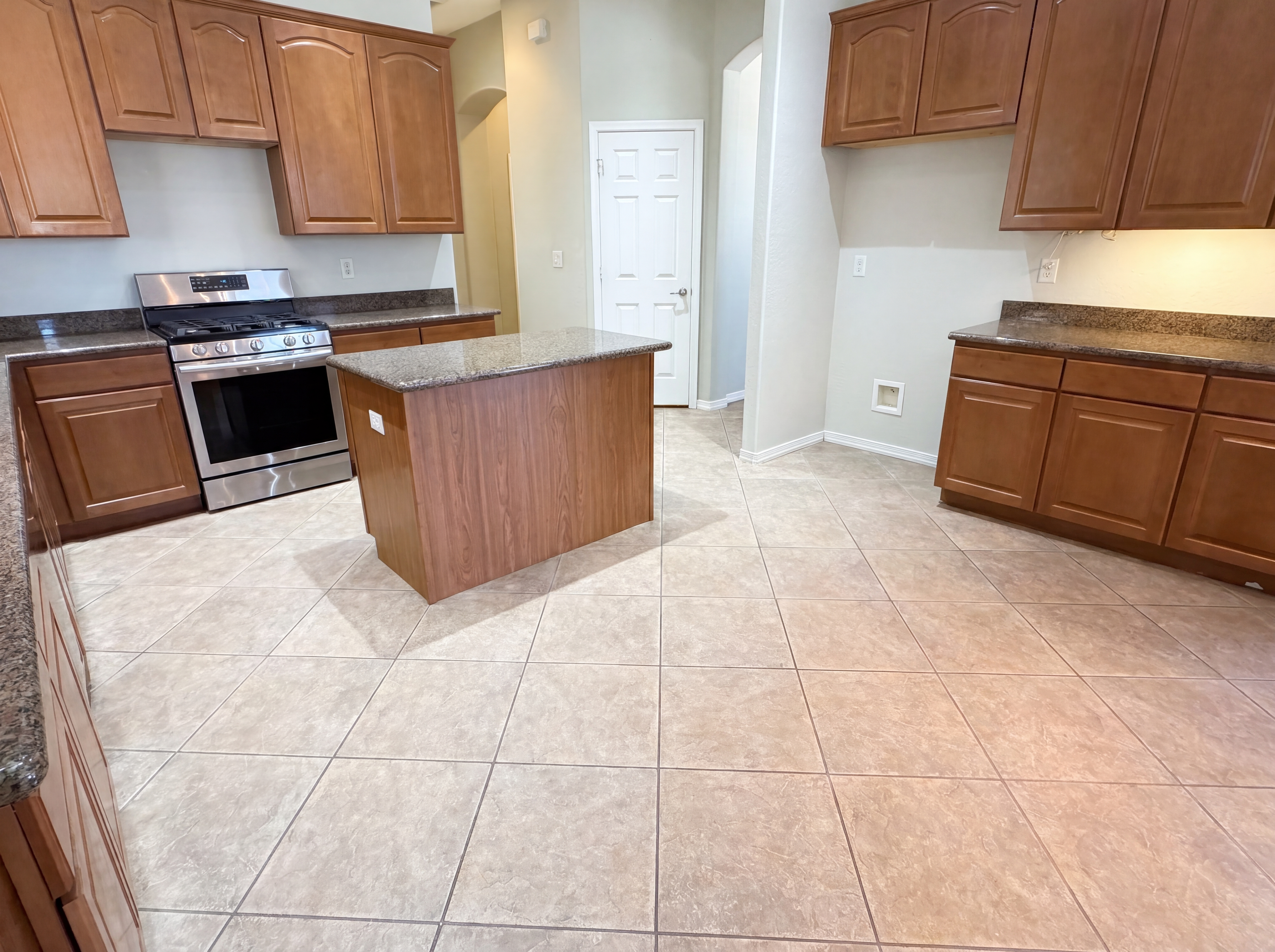 Photo 10 of 38 of 8023 N Sable Way, Prescott Valley, AZ