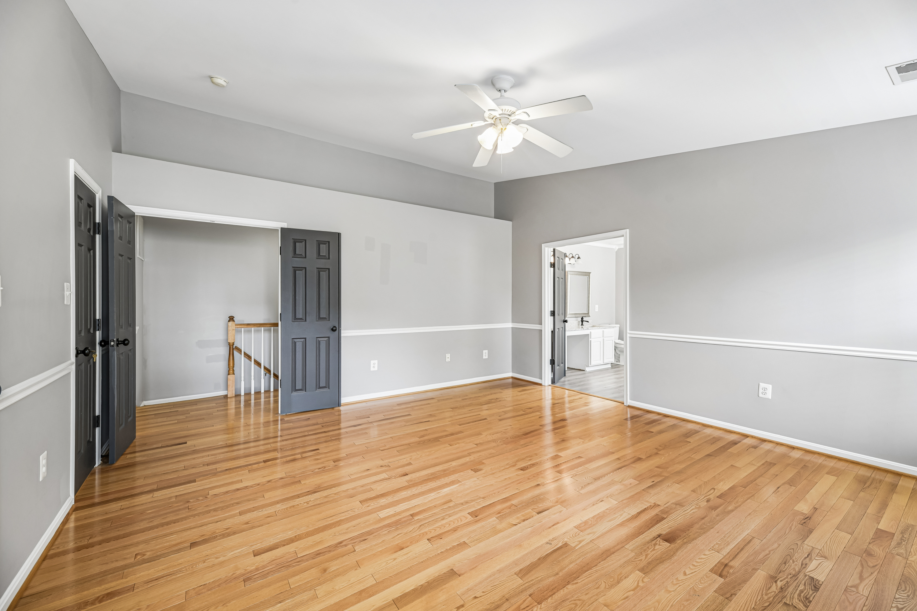 Photo 29 of 84 of 6046 Persinger House Ct, Manassas, VA