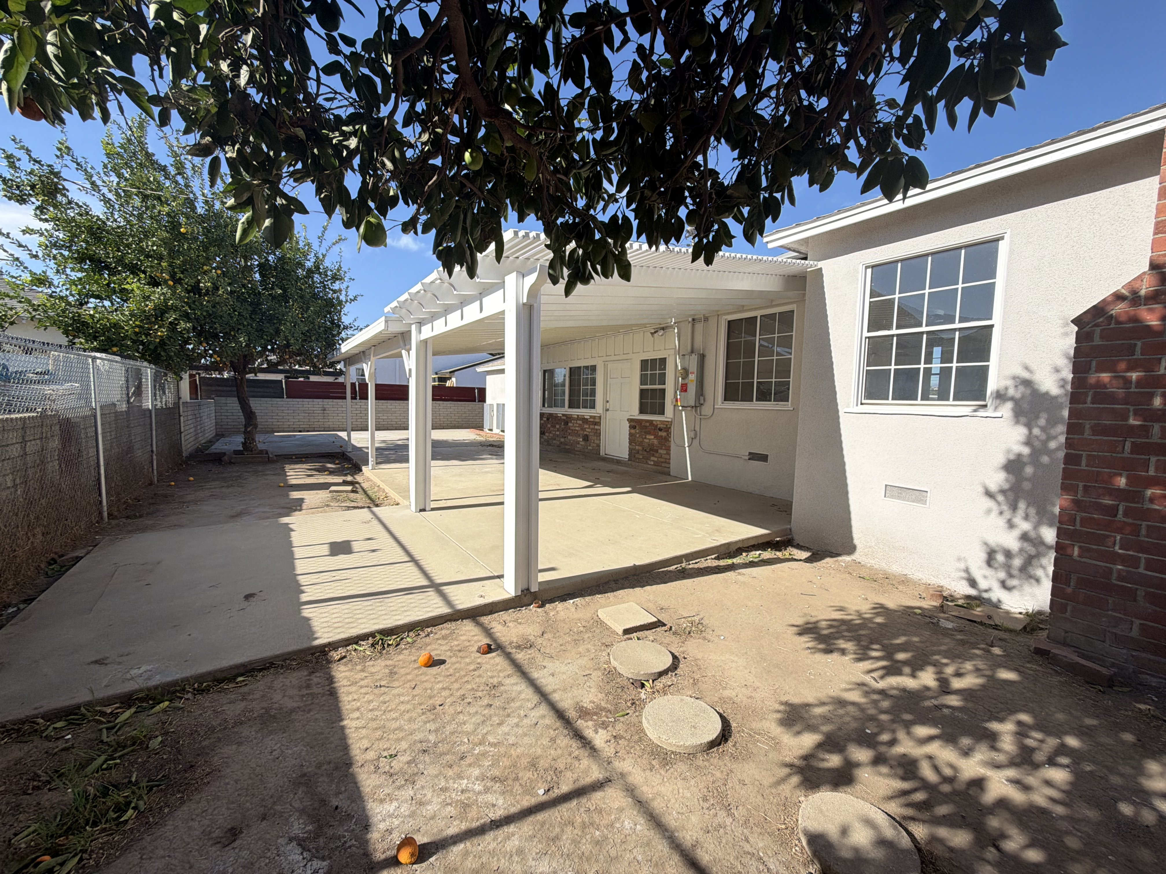 Photo 4 of 20 of 11536 Mines Blvd, Whittier, CA
