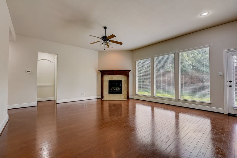 Photo 32 of 42 - 8305 Foothill Dr, Plano, TX 75024