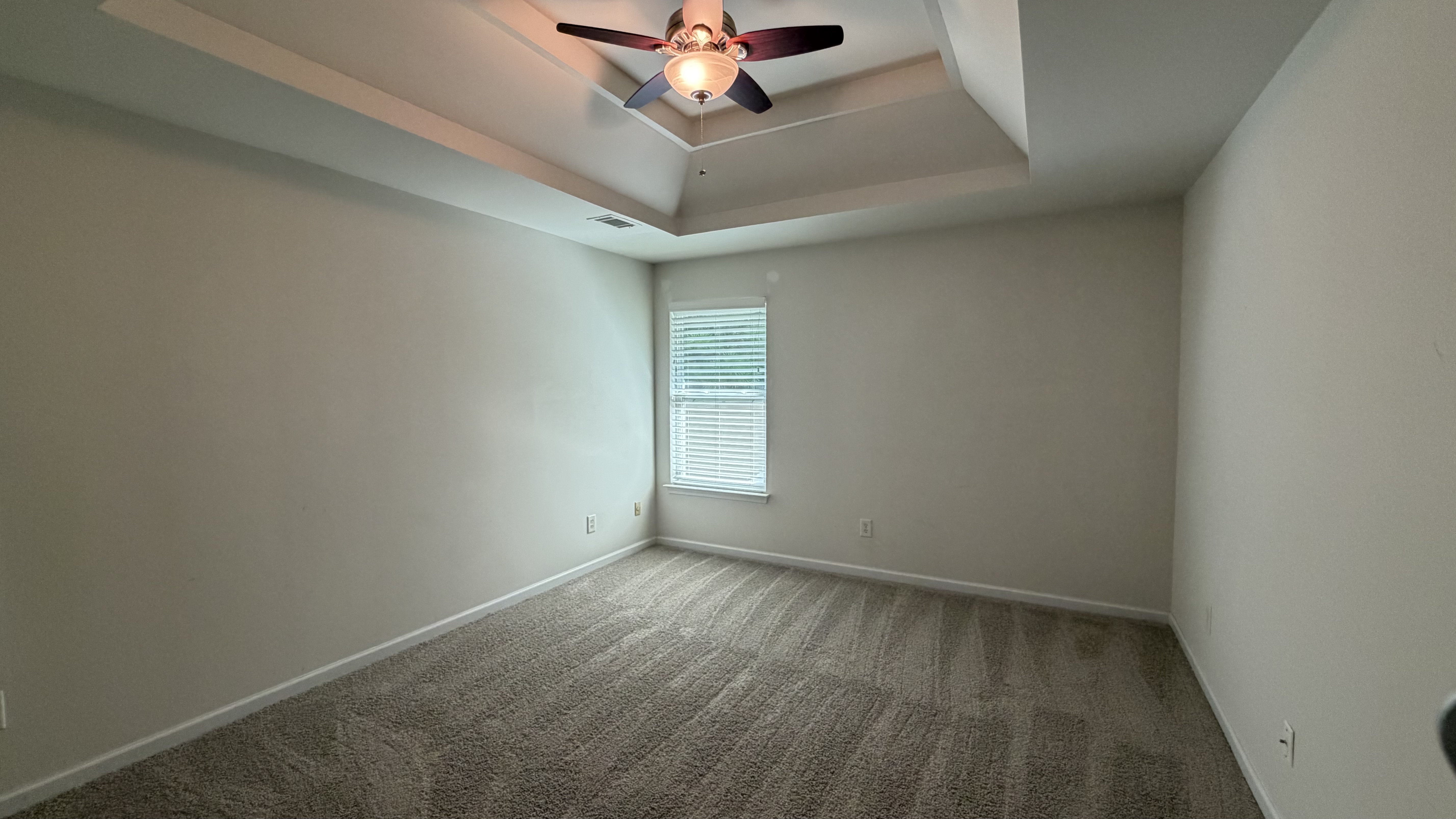 Photo 15 of 25 of 330 Oxnard Cir SW, Atlanta, GA