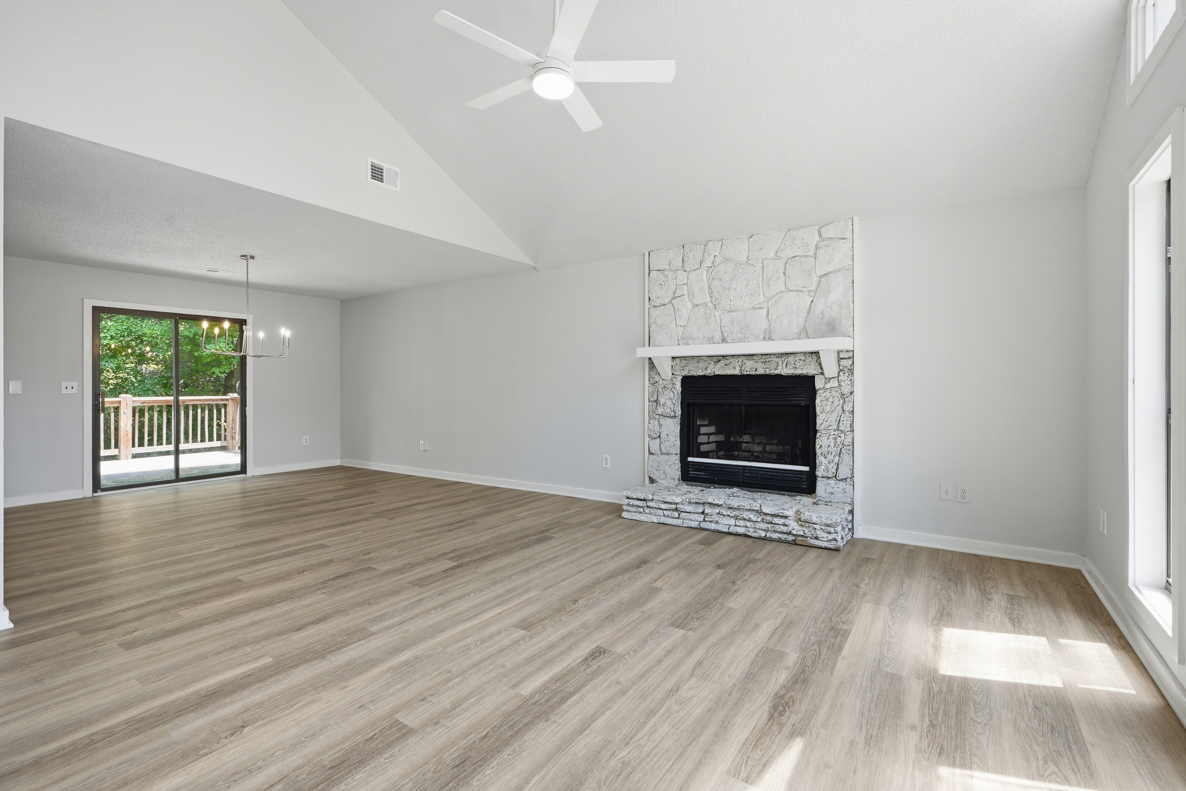 Photo 5 of 37 of 13 Bramblewood Pl SW, Cartersville, GA
