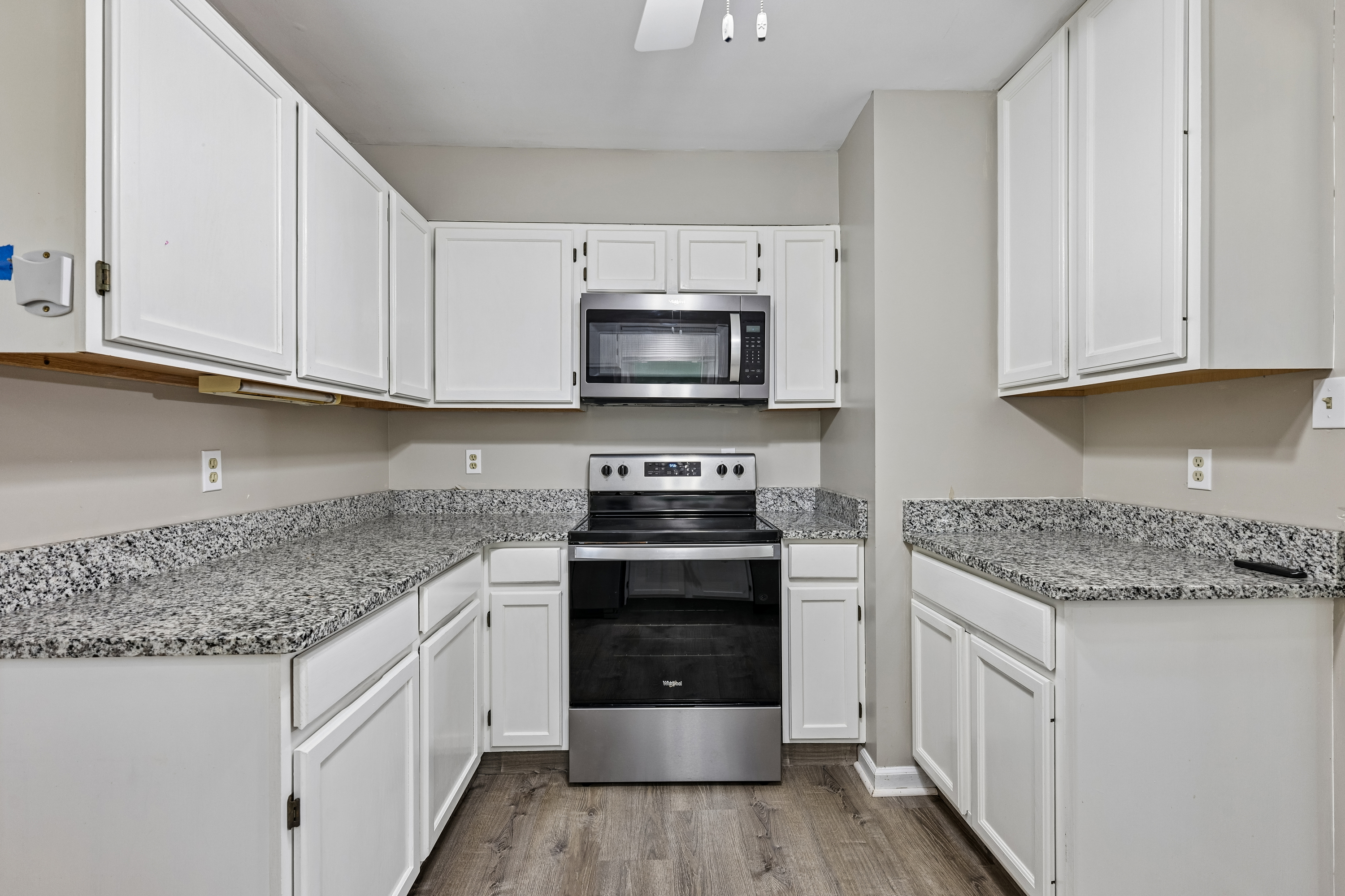 Photo 2 of 46 of 11811 Gordon Rd, Fredericksburg, VA