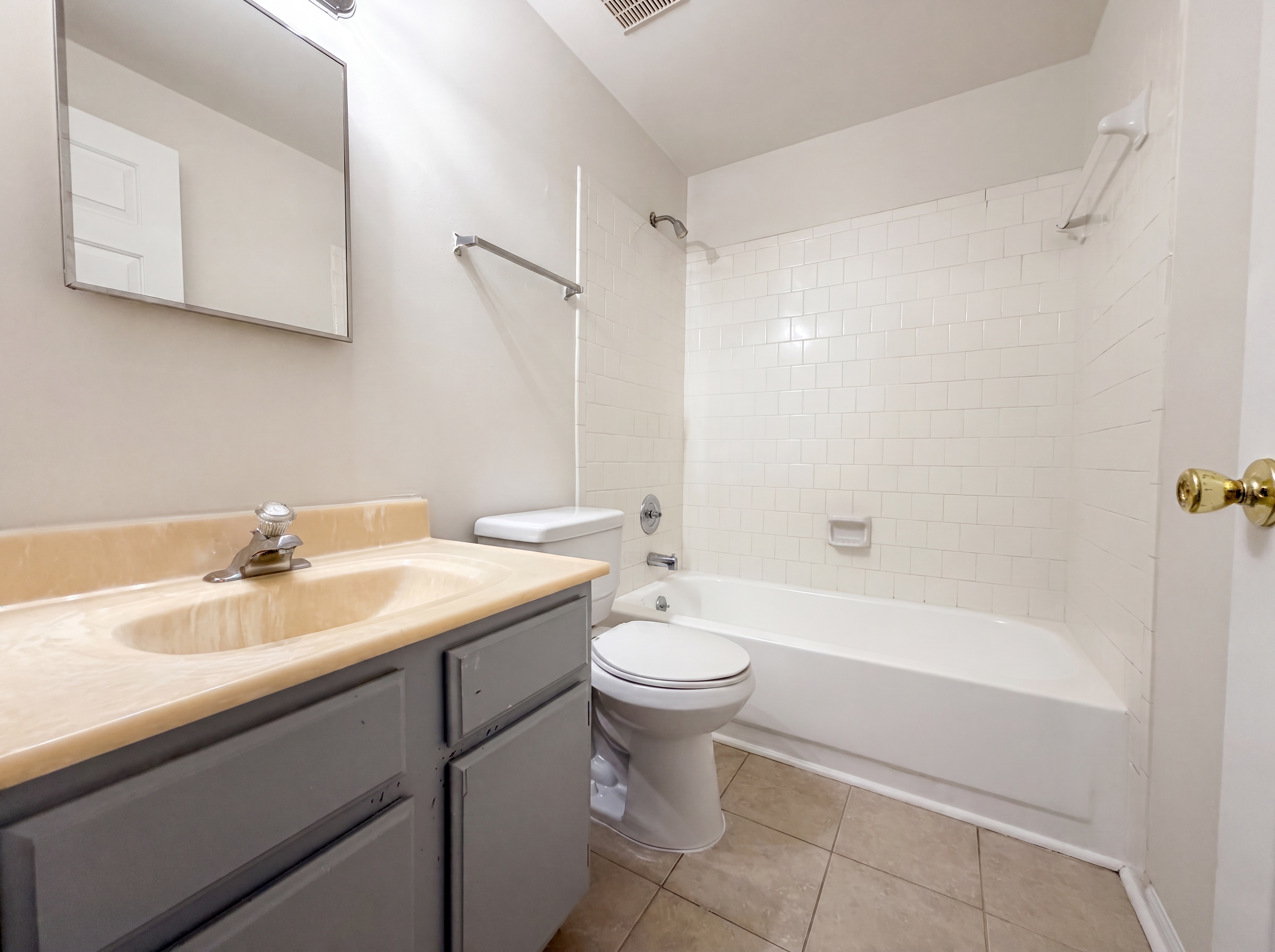 Photo 12 of 19 of 207 Seneca Forest Ct, Nashville, TN