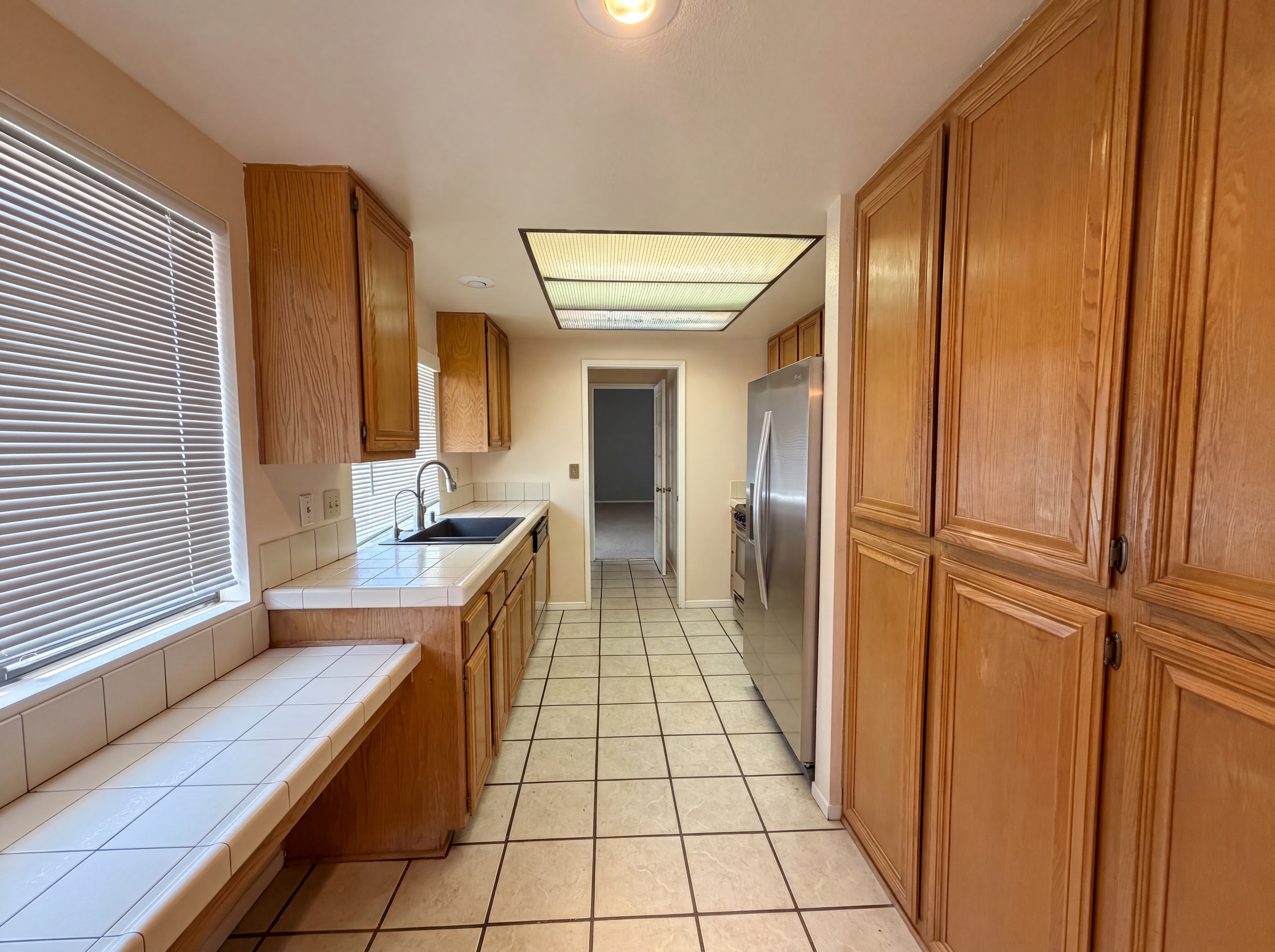 Photo 2 of 16 of 1952 Nuevo St, Hemet, CA