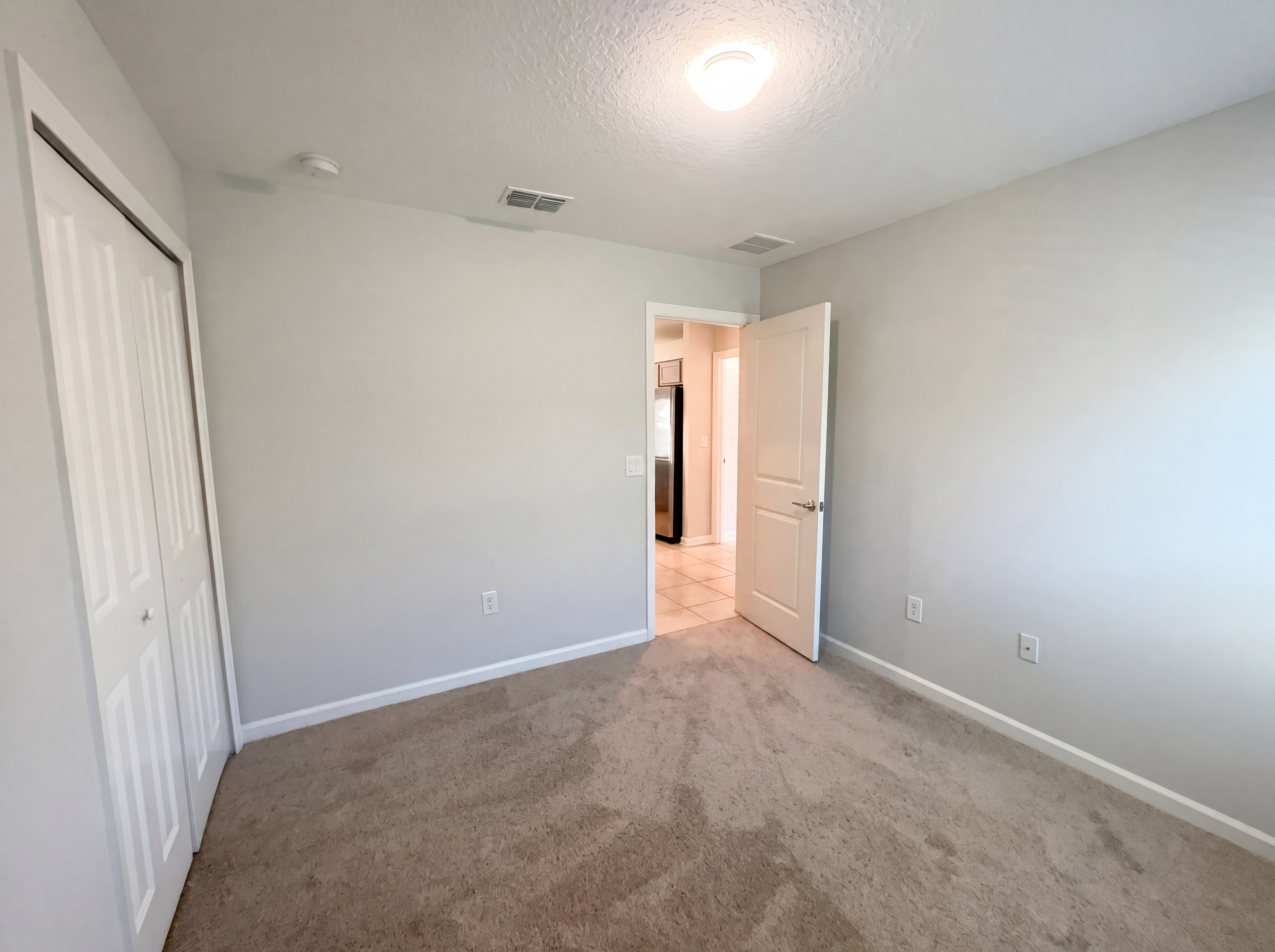 Photo 13 of 24 of 4322 Sunny Creek Pl, Kissimmee, FL