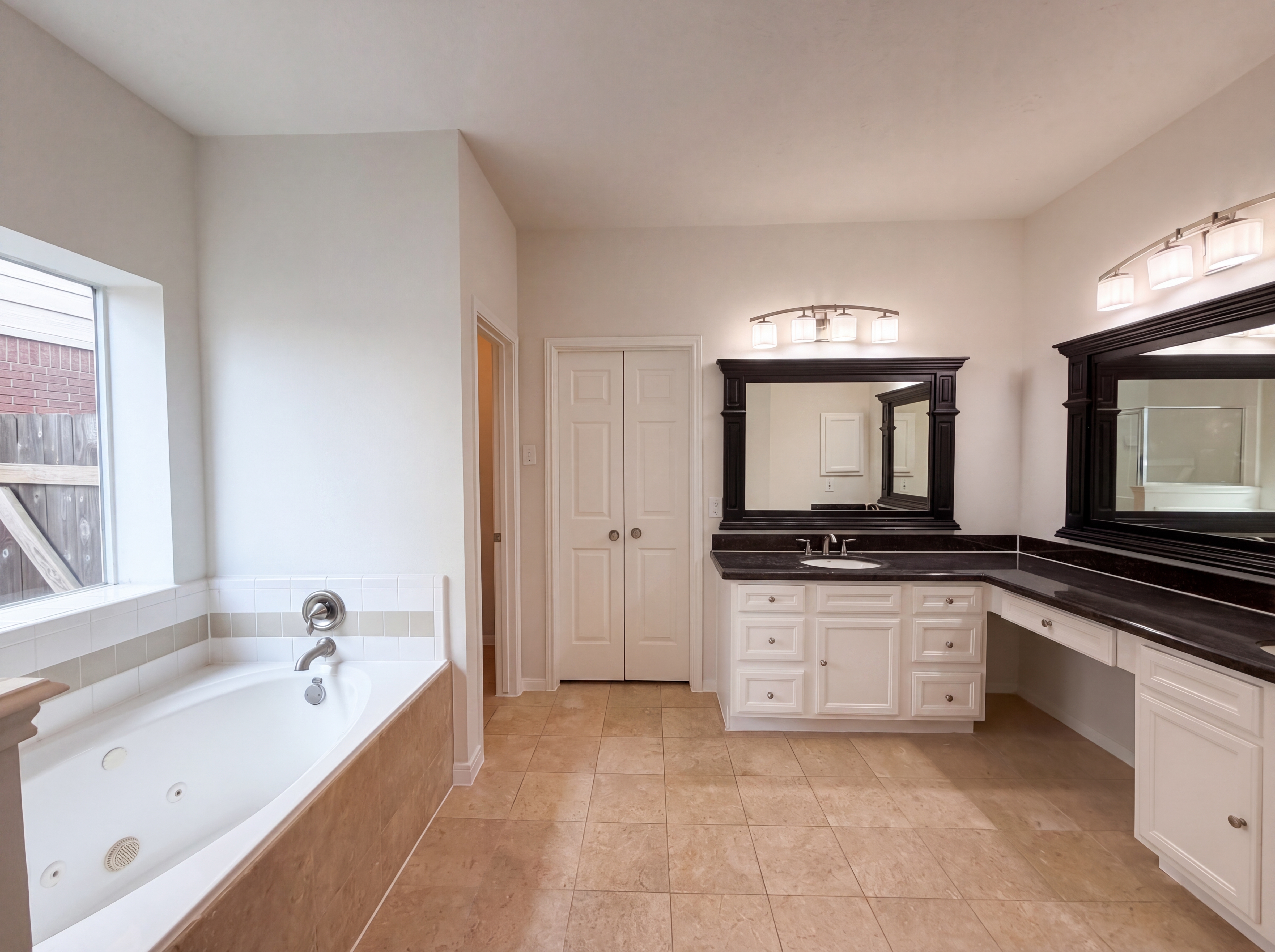 Photo 23 of 33 of 3106 Forrester Dr, Pearland, TX
