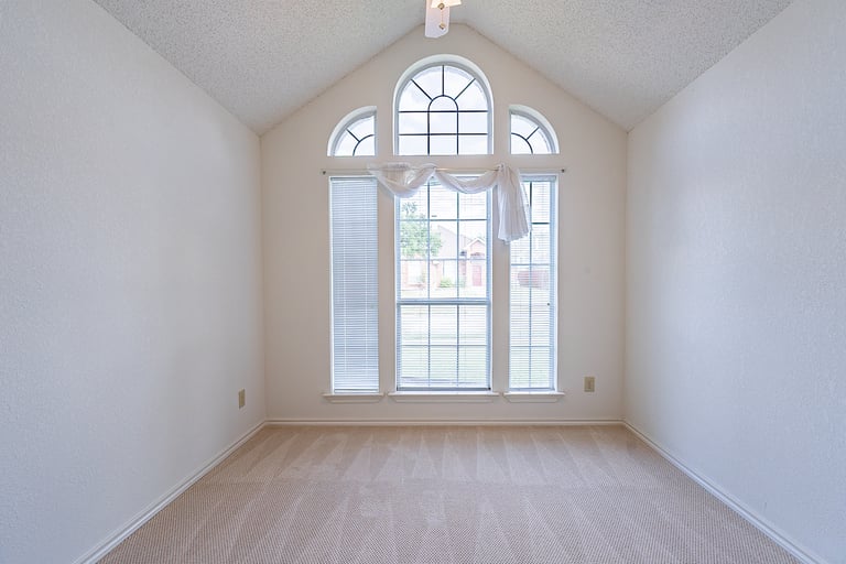 Photo 18 of 25 - 4203 Capstone Dr, Carrollton, TX 75010