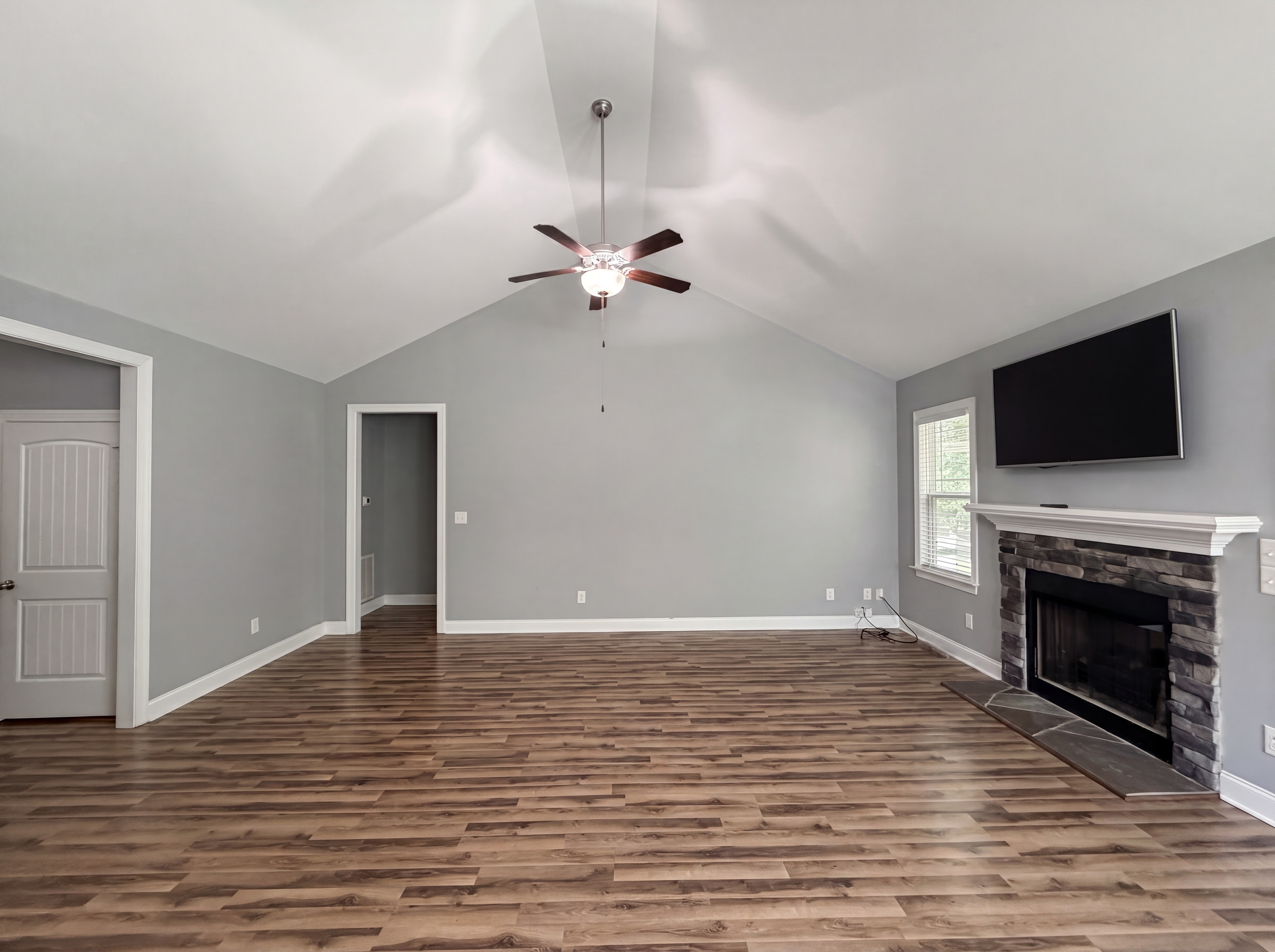 Photo 3 of 19 of 372 Cotton Mill Dr, Zebulon, NC