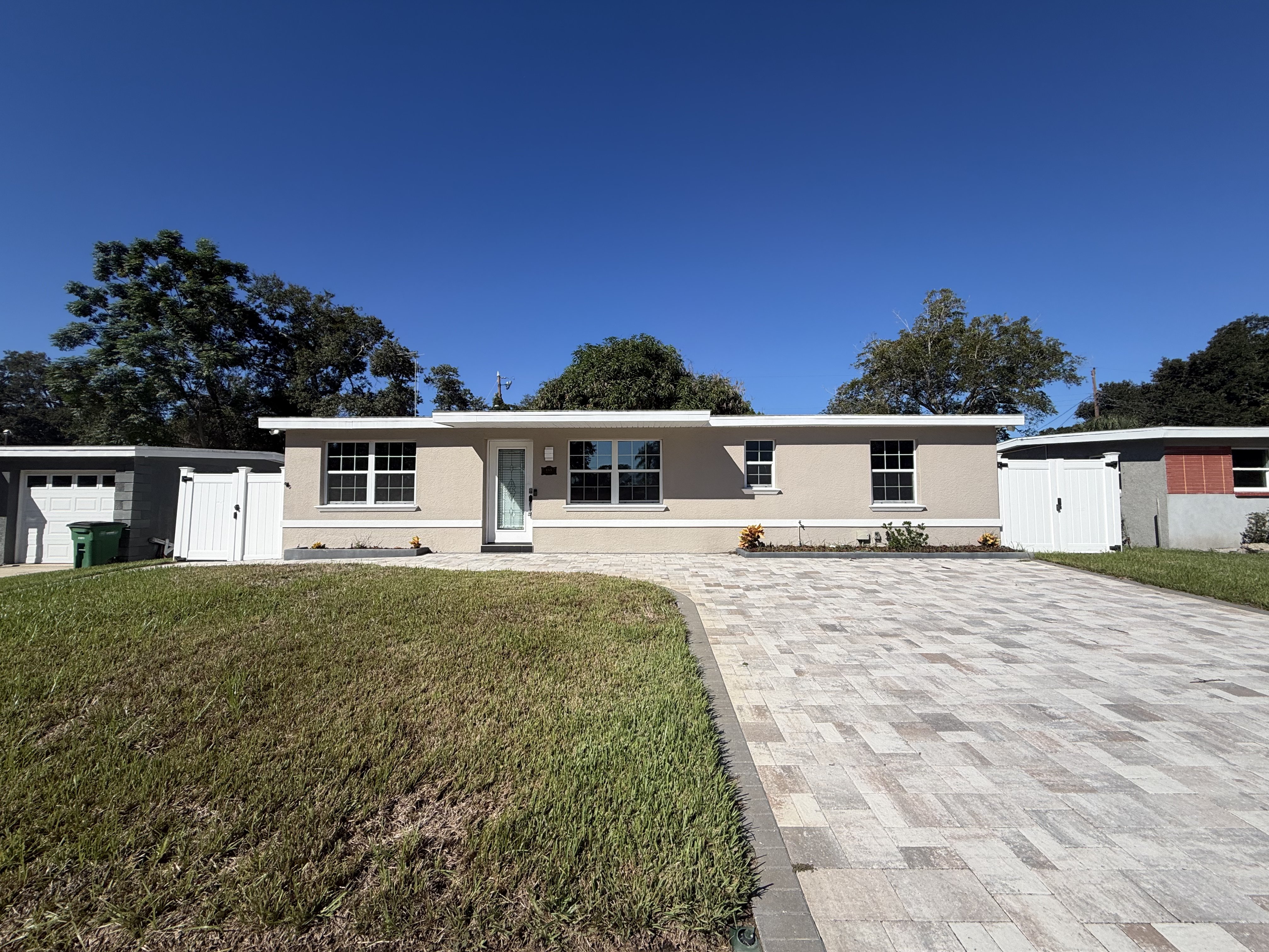 Photo 20 of 22 of 645 10th Pl, Safety Harbor, FL