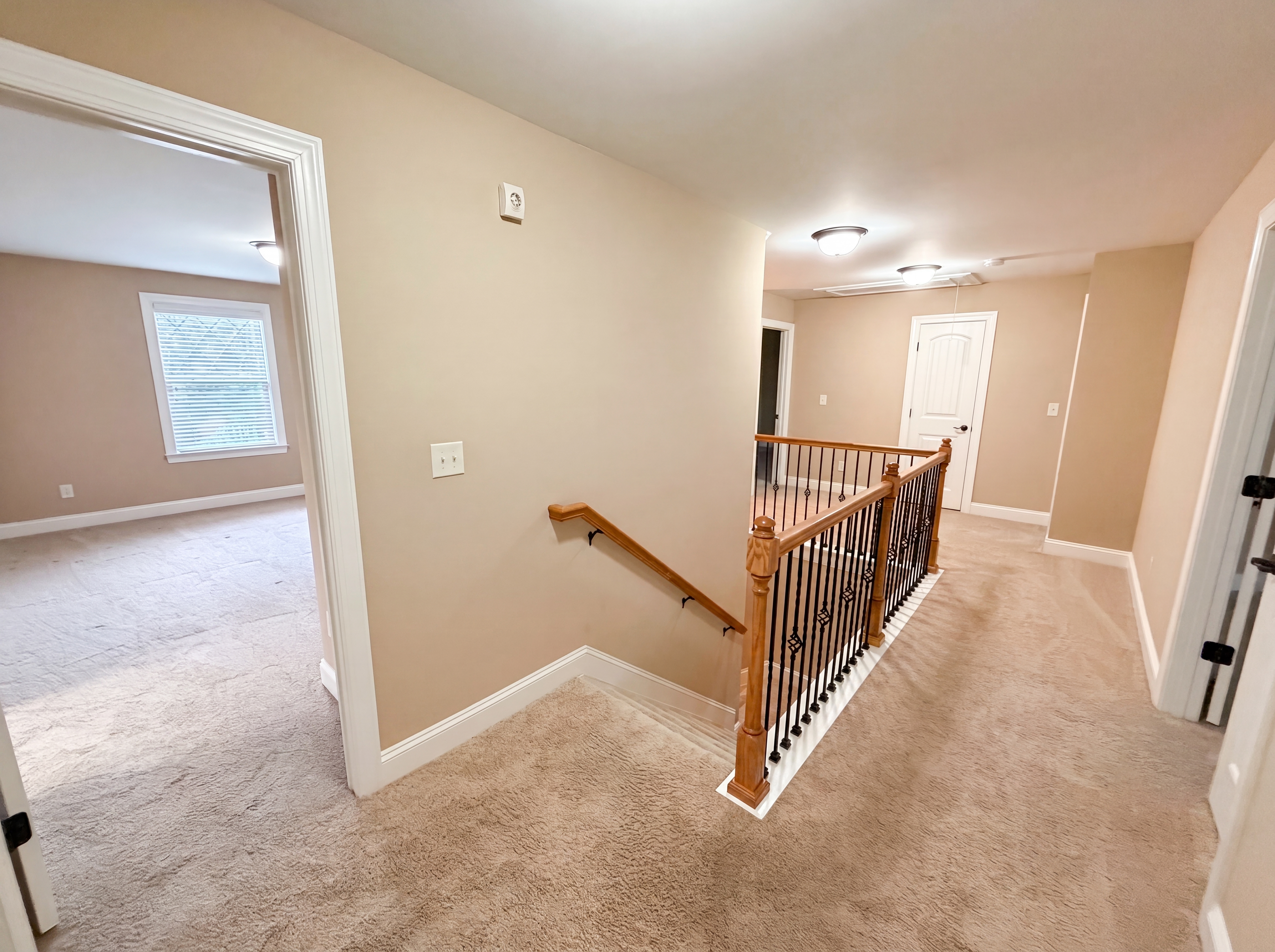 Photo 11 of 29 of 6565 Bentley Ridge Dr, Cumming, GA