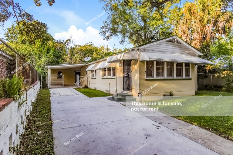 Photo 8 of 27 - 1511 W 15th St, Jacksonville, FL 32209