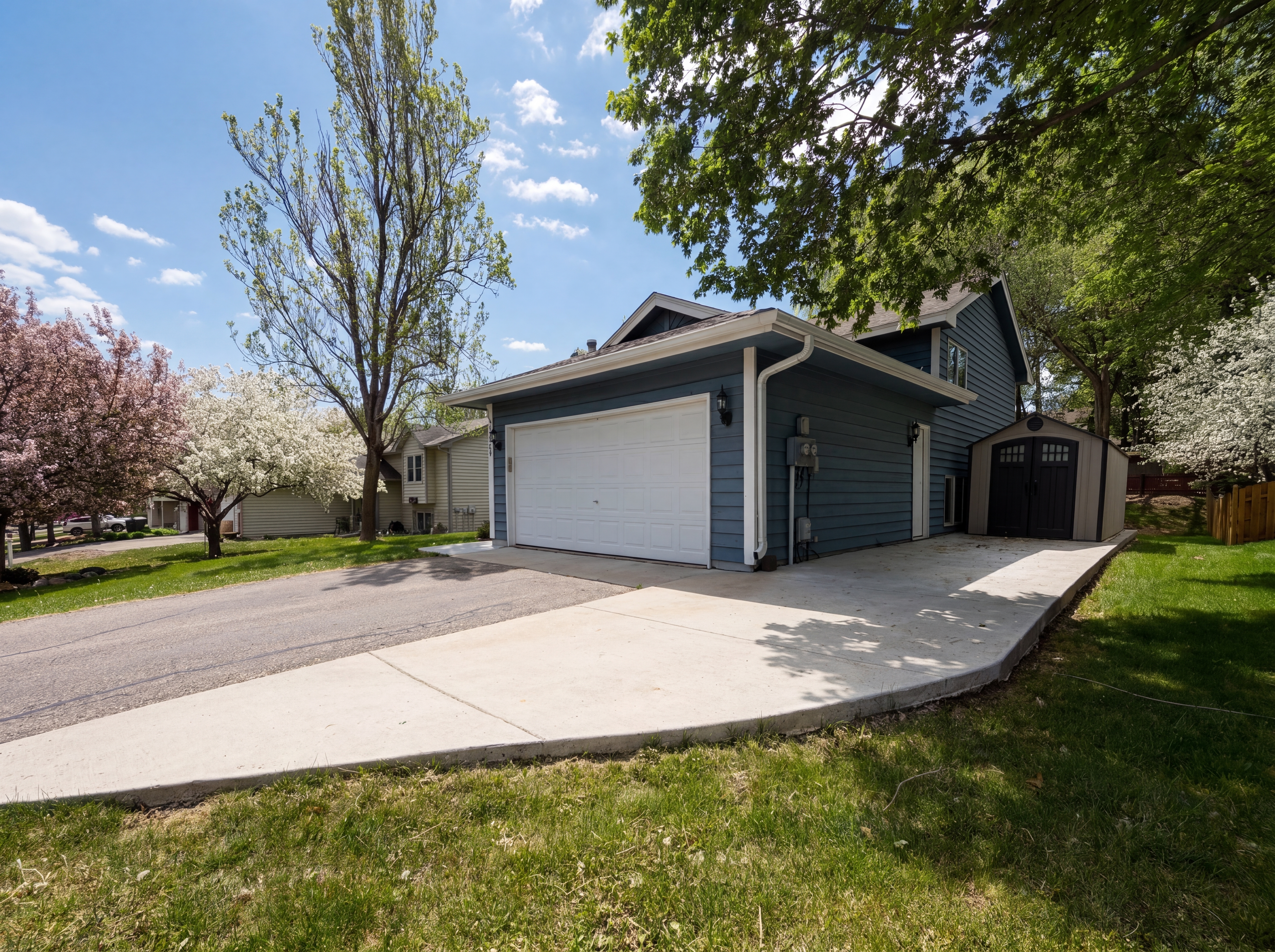 Photo 18 of 20 of 14734 Yosemite Ave S, Savage, MN