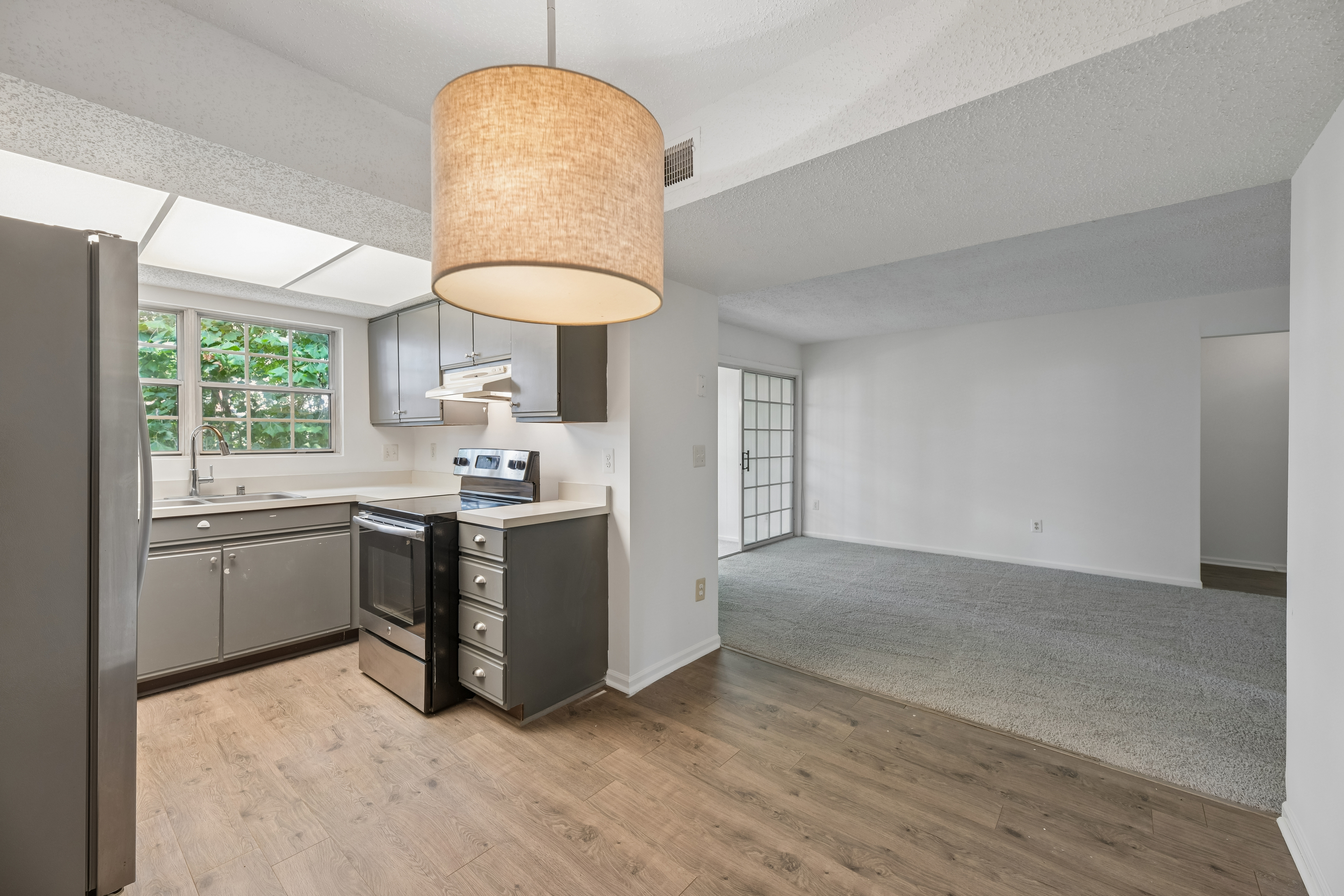 Photo 16 of 29 of 9260 Niki Pl, Manassas, VA