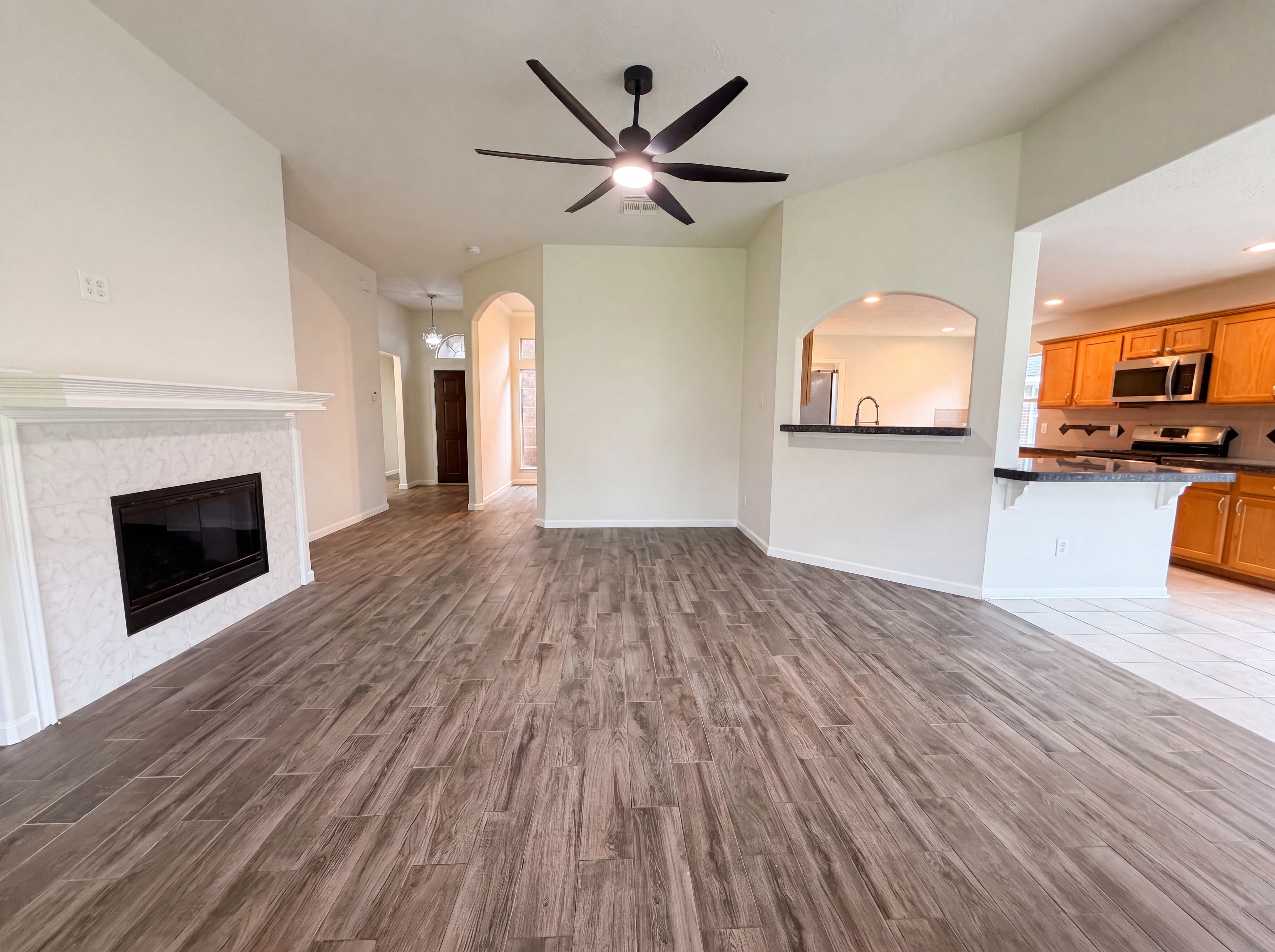 Photo 10 of 21 of 2127 Hannover Way, Spring, TX